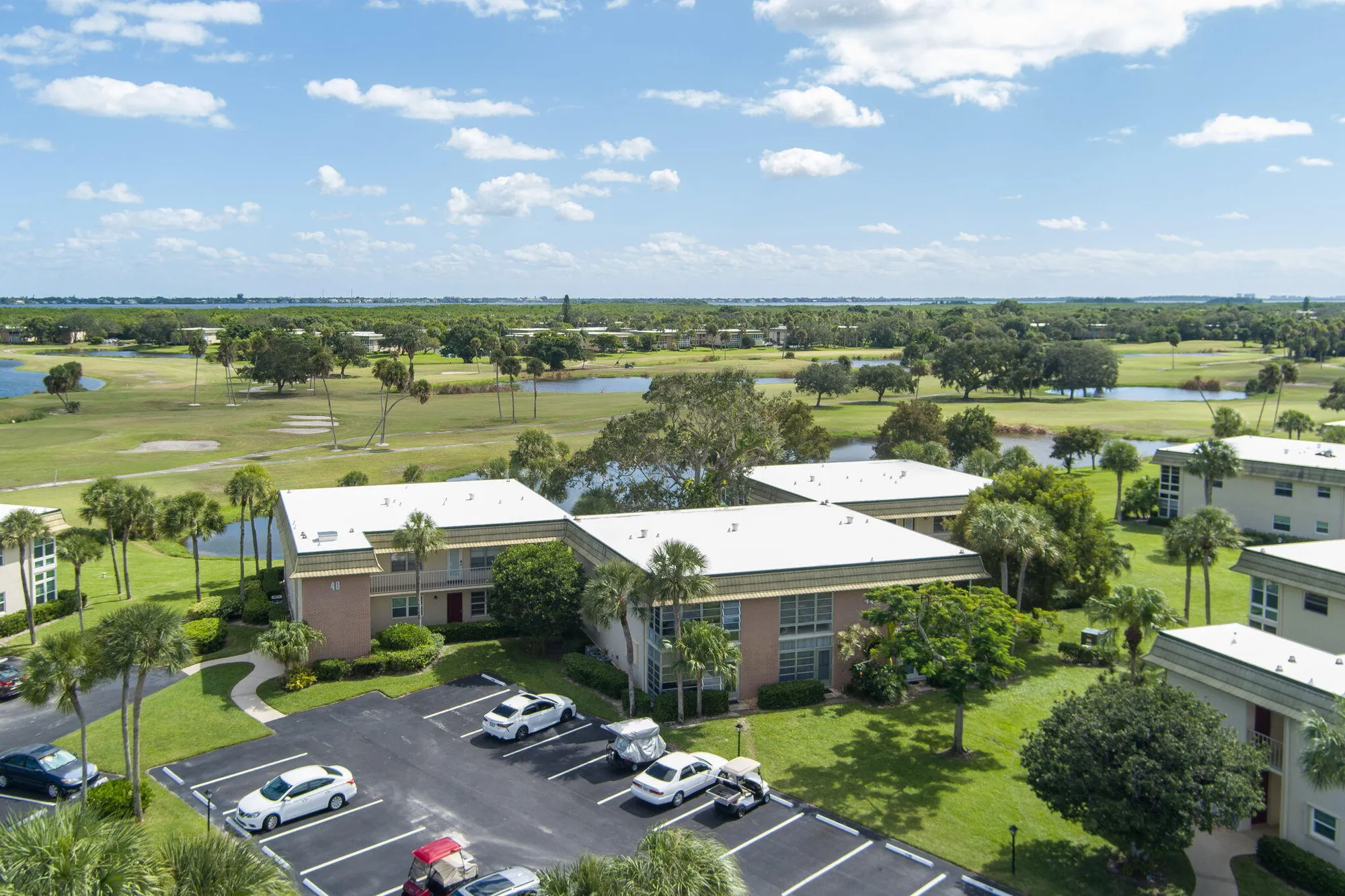 Property Slideshow image 27 of 39 | 40 vista gardens trl apt 202, Vero Beach, FL, 32962