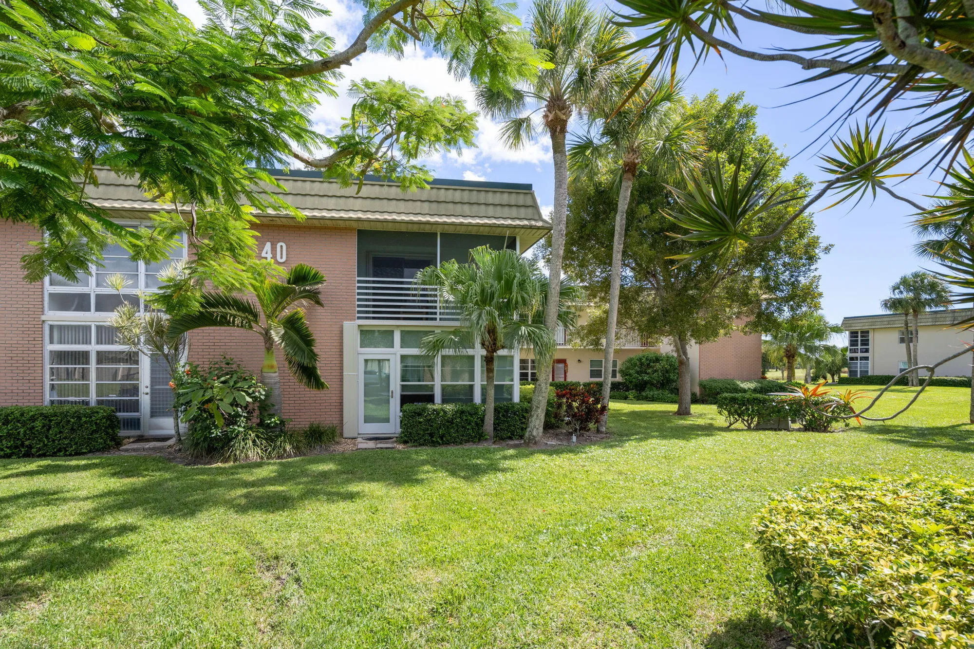 Property Slideshow image 20 of 39 | 40 vista gardens trl apt 202, Vero Beach, FL, 32962
