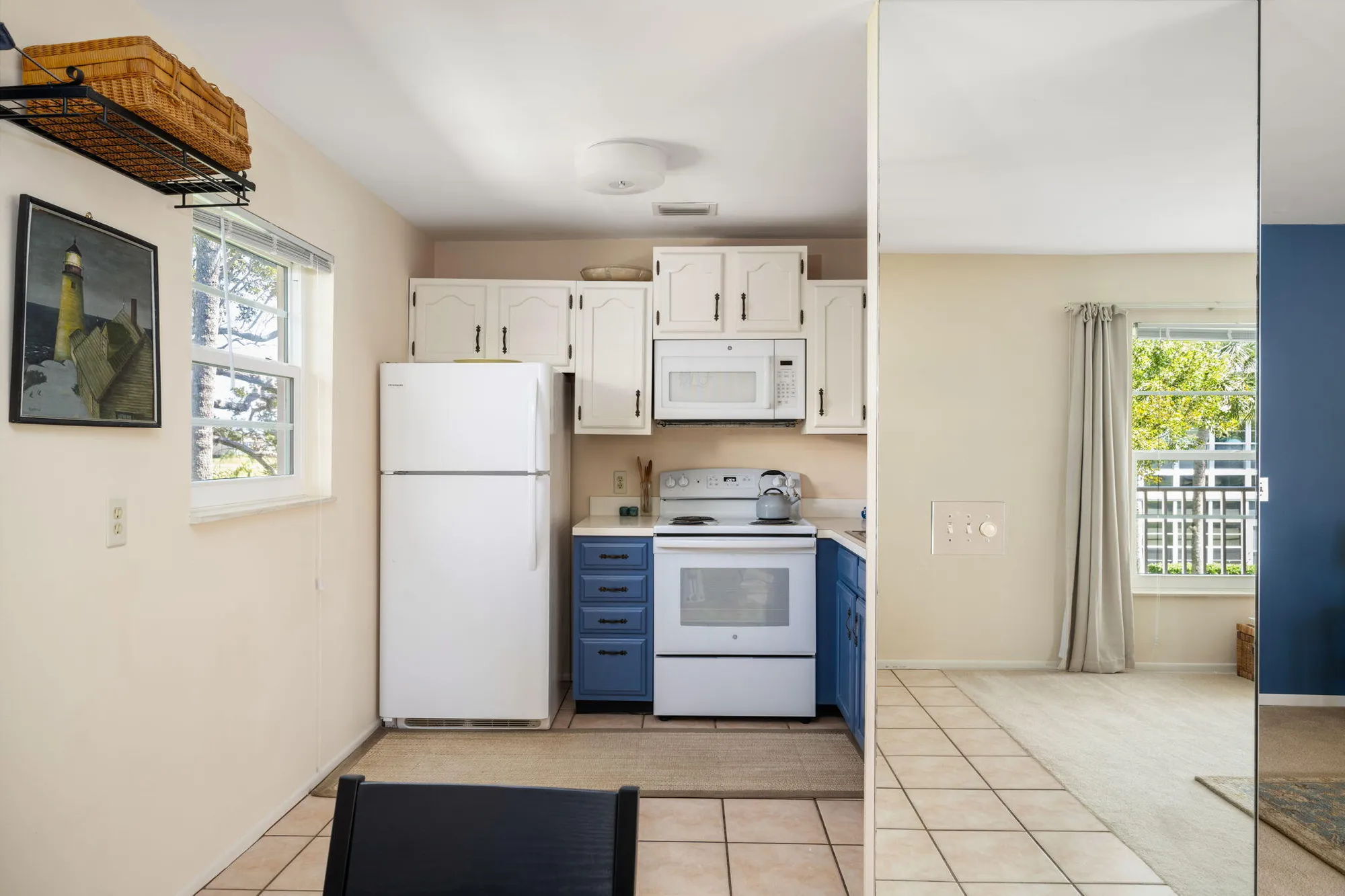 Property Slideshow image 10 of 39 | 40 vista gardens trl apt 202, Vero Beach, FL, 32962