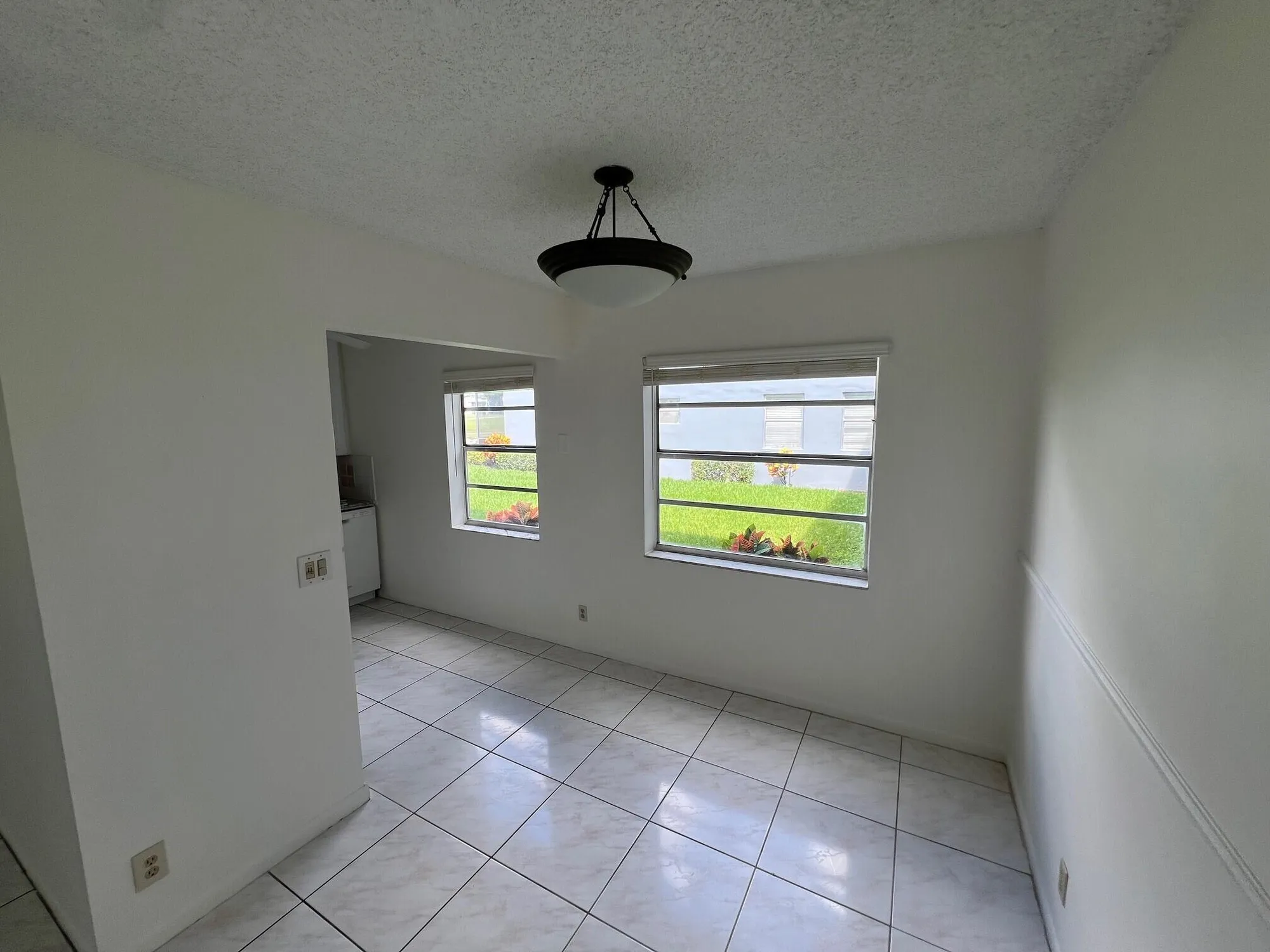 Property Slideshow image 7 of 18 | 244 burgundy f, Delray Beach, FL, 33484