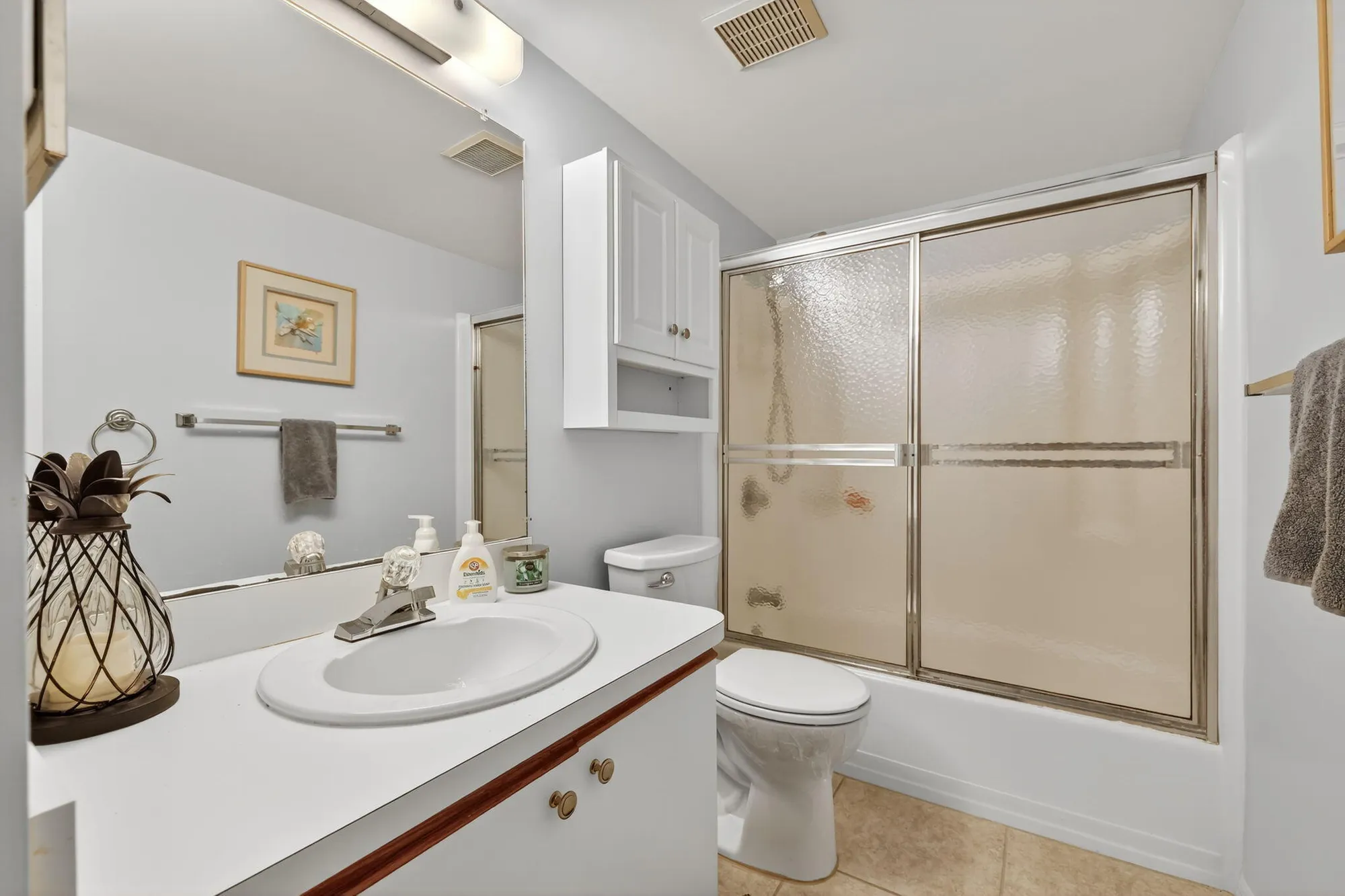 Property Slideshow image 10 of 35 | 301 sw south river dr 204, Stuart, FL, 34997