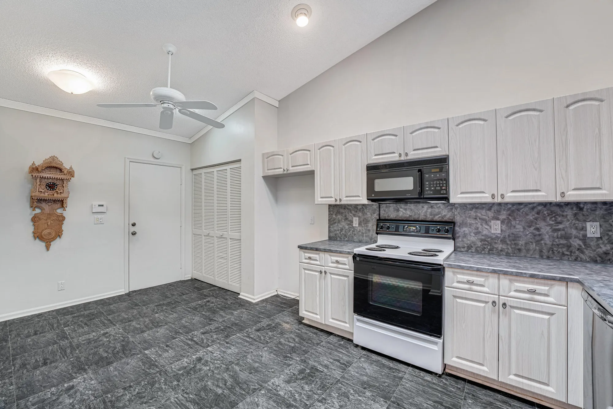 Property Slideshow image 5 of 63 | 7559 seafoam ct, Boynton Beach, FL, 33437