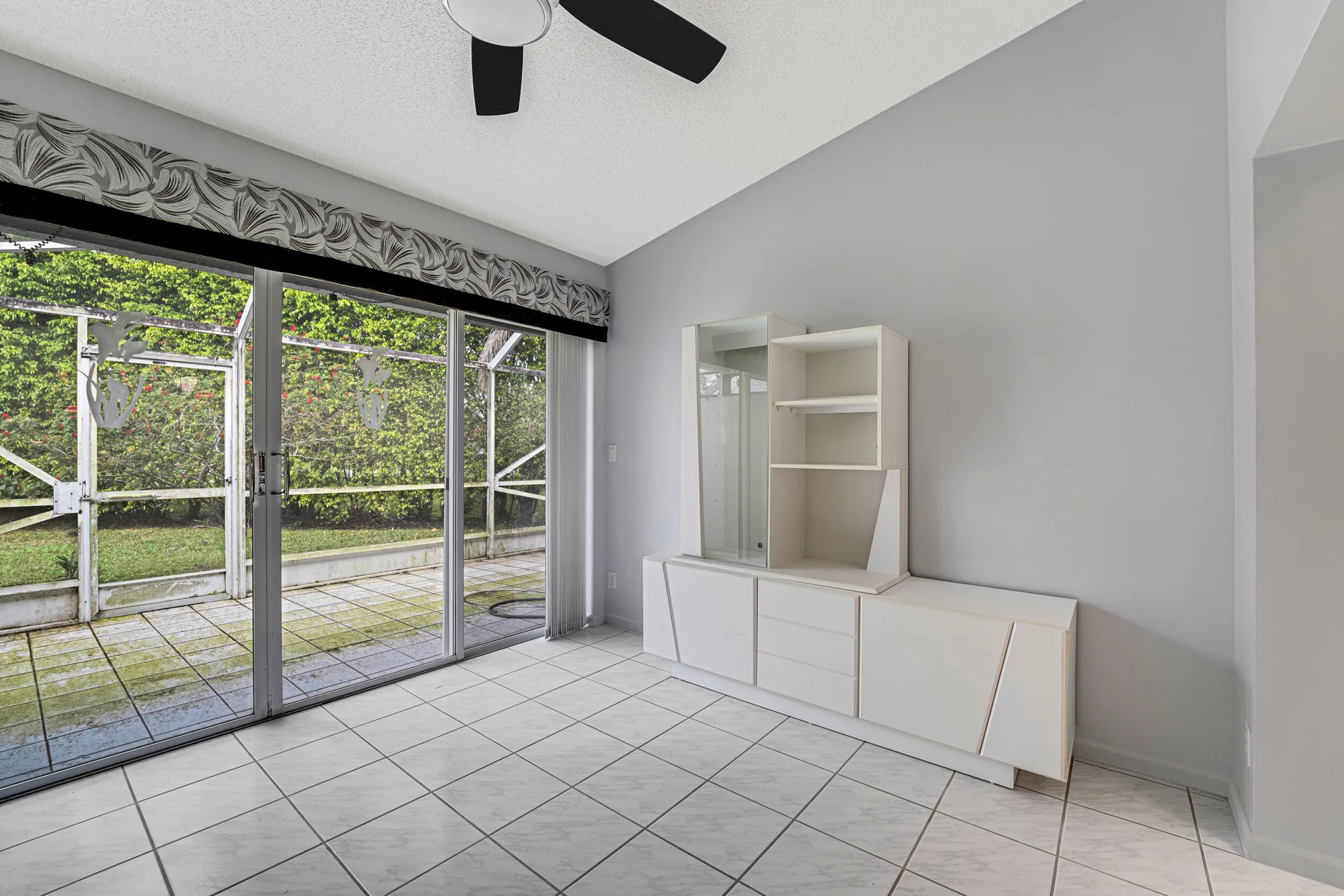 Property Slideshow image 19 of 63 | 7559 seafoam ct, Boynton Beach, FL, 33437