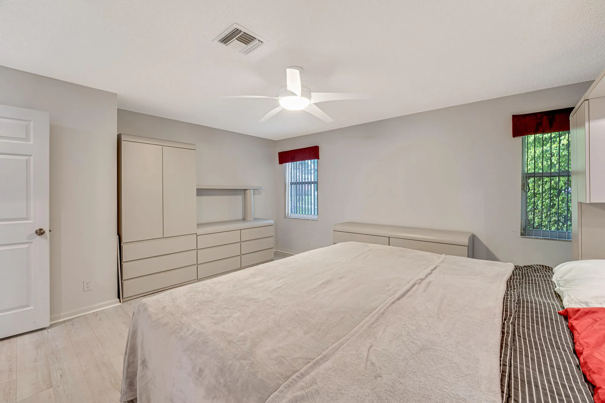 Property Slideshow image 29 of 63 | 7559 seafoam ct, Boynton Beach, FL, 33437