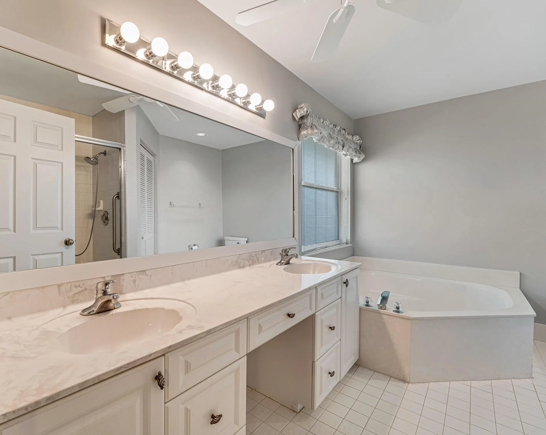 Property Slideshow image 31 of 63 | 7559 seafoam ct, Boynton Beach, FL, 33437