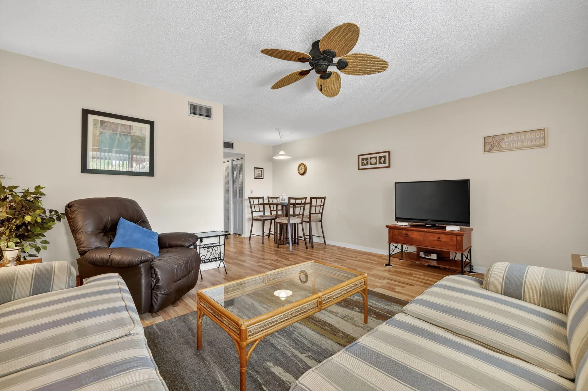 Property Slideshow image 5 of 35 | 301 sw south river dr 204, Stuart, FL, 34997