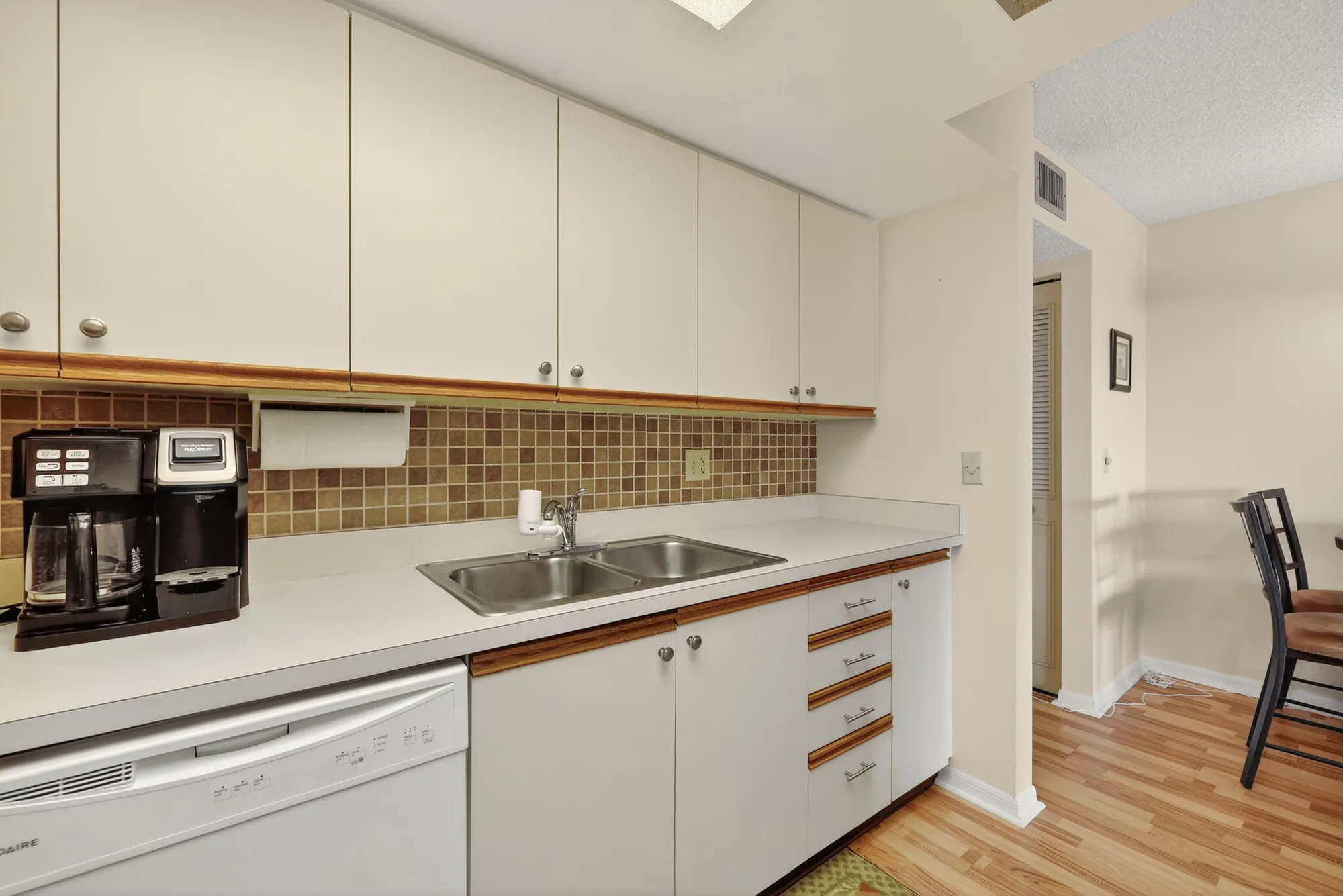 Property Slideshow image 8 of 35 | 301 sw south river dr 204, Stuart, FL, 34997