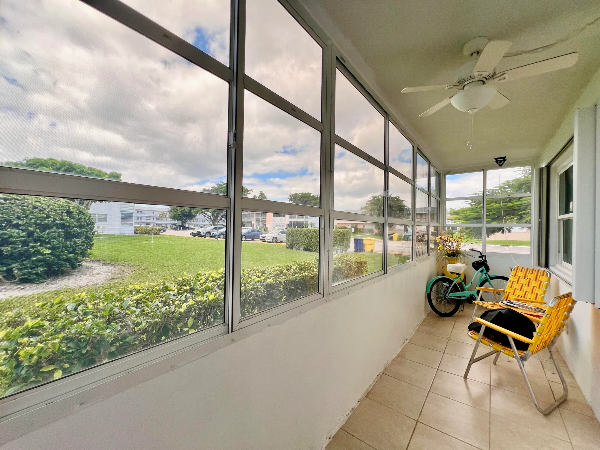 Property Slideshow image 8 of 15 | 131 andover f, West Palm Beach, FL, 33417