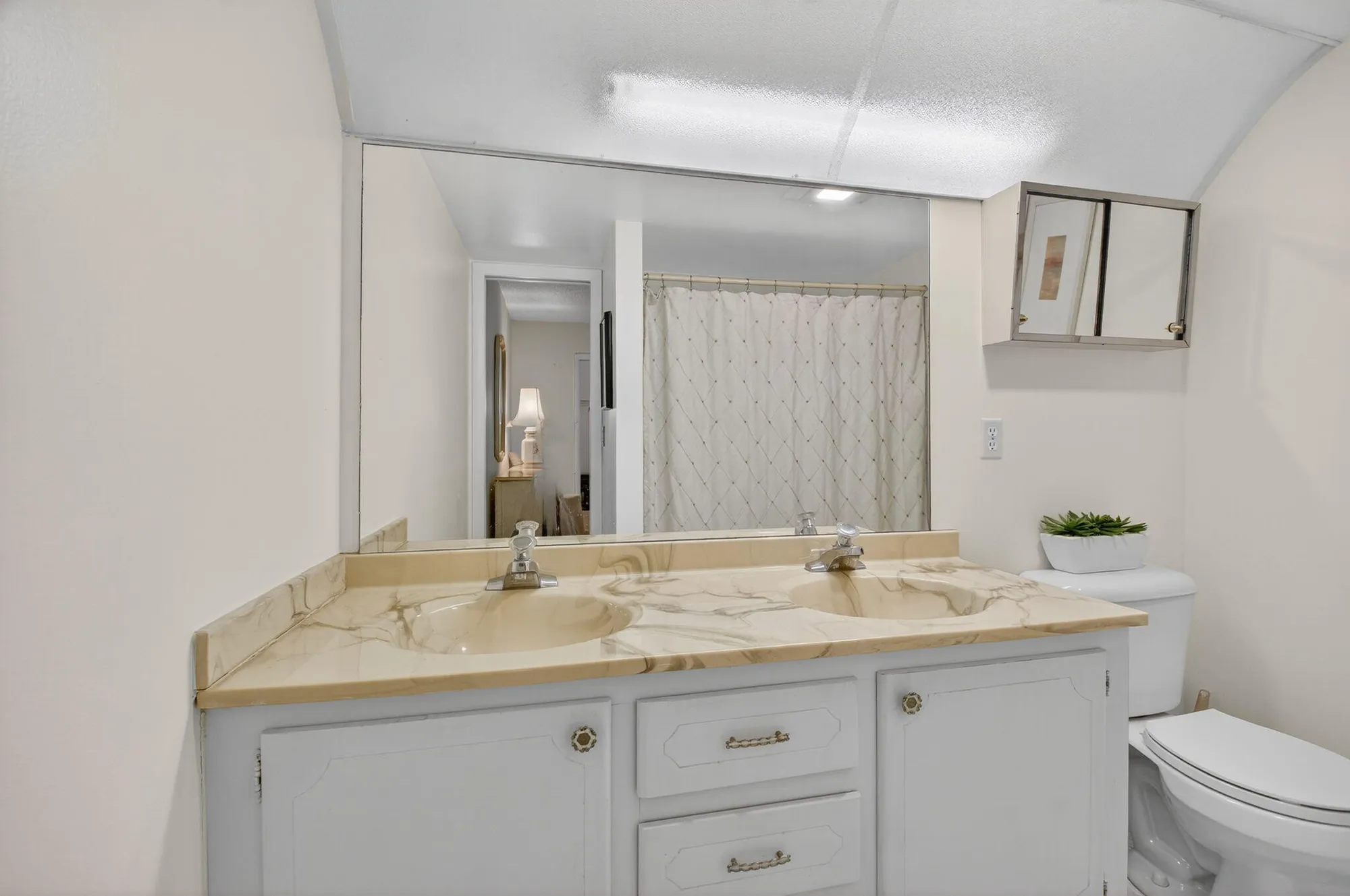 Property Slideshow image 19 of 73 | 425 grantham b, Deerfield Beach, FL, 33442