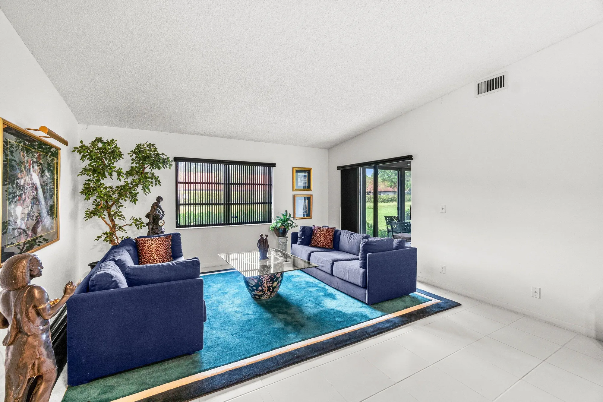 Property Slideshow image 8 of 34 | 8191 whispering palm dr, Boca Raton, FL, 33496