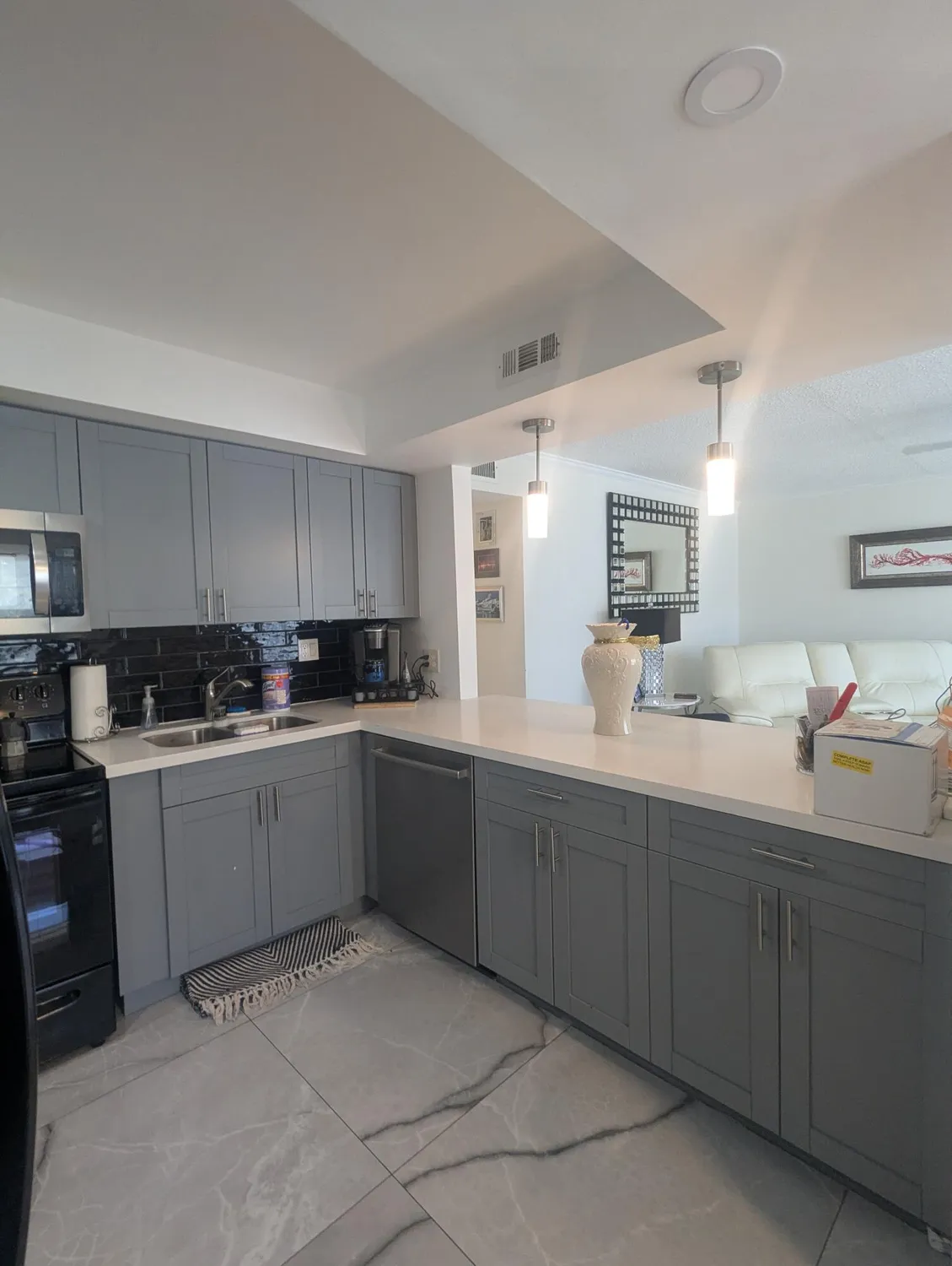 Property Slideshow image 6 of 26 | 202 wellington m, West Palm Beach, FL, 33417