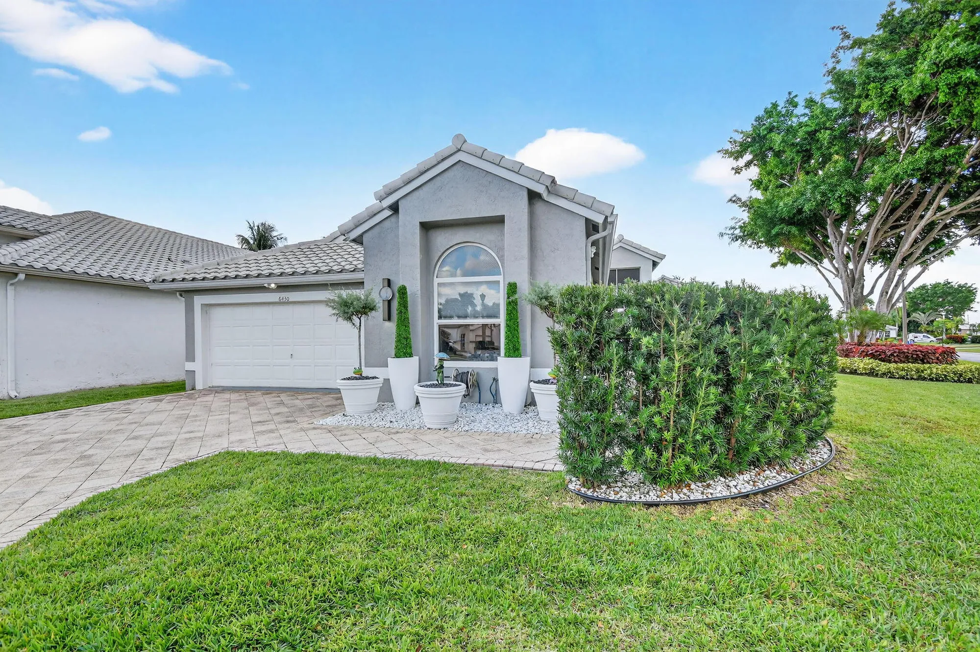 Property Slideshow image 4 of 111 | 6430 three lakes ln, Boynton Beach, FL, 33437