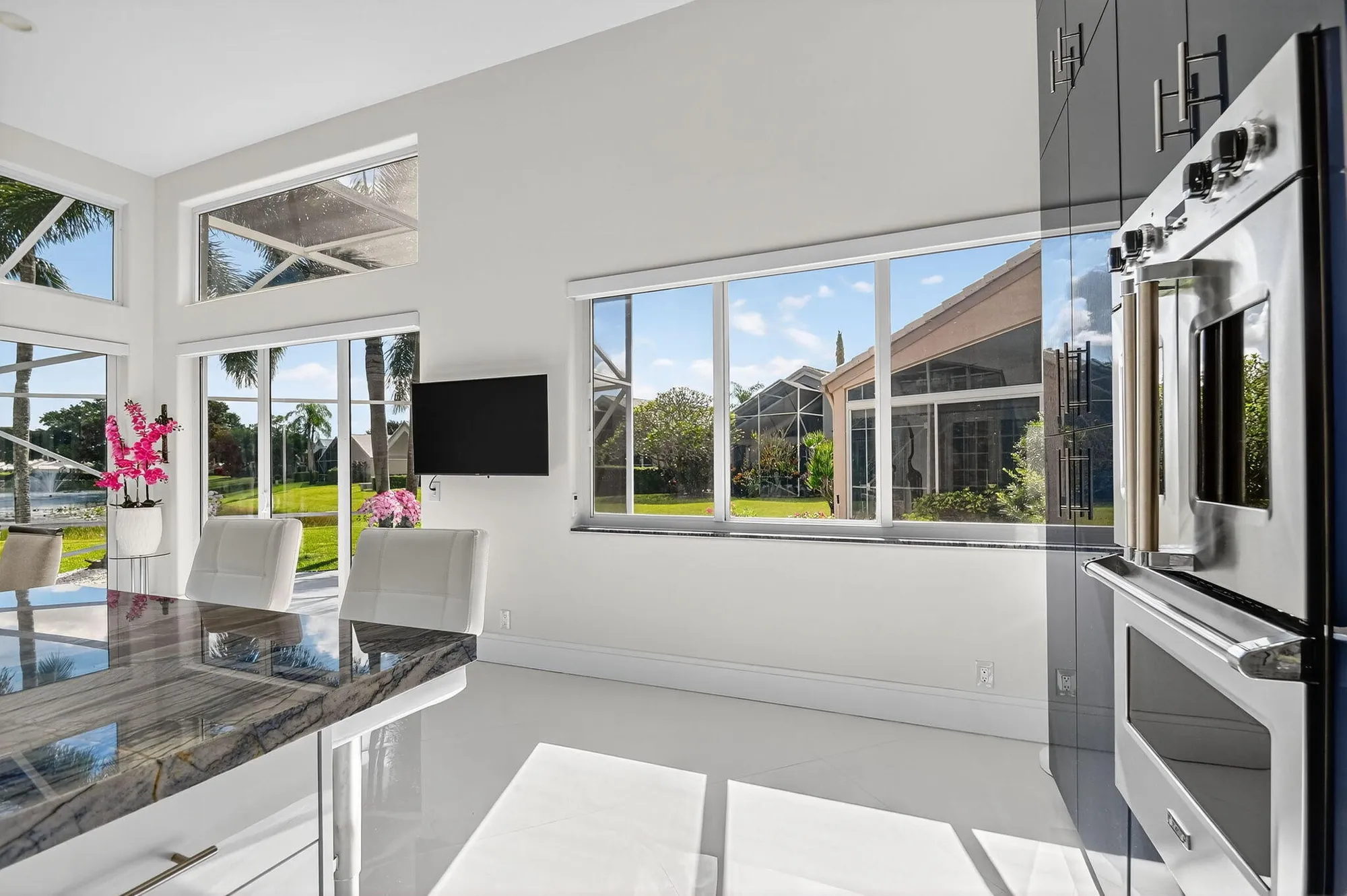 Property Slideshow image 19 of 111 | 6430 three lakes ln, Boynton Beach, FL, 33437