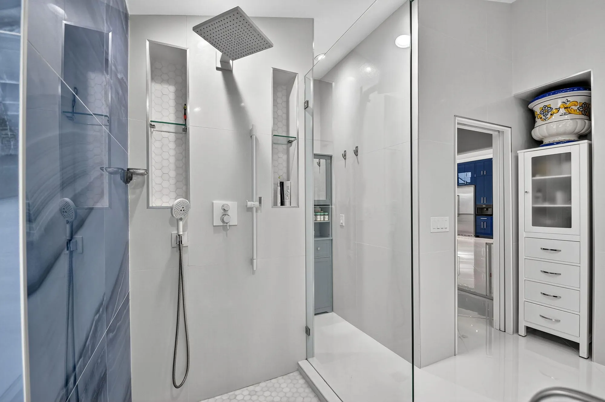 Property Slideshow image 41 of 111 | 6430 three lakes ln, Boynton Beach, FL, 33437