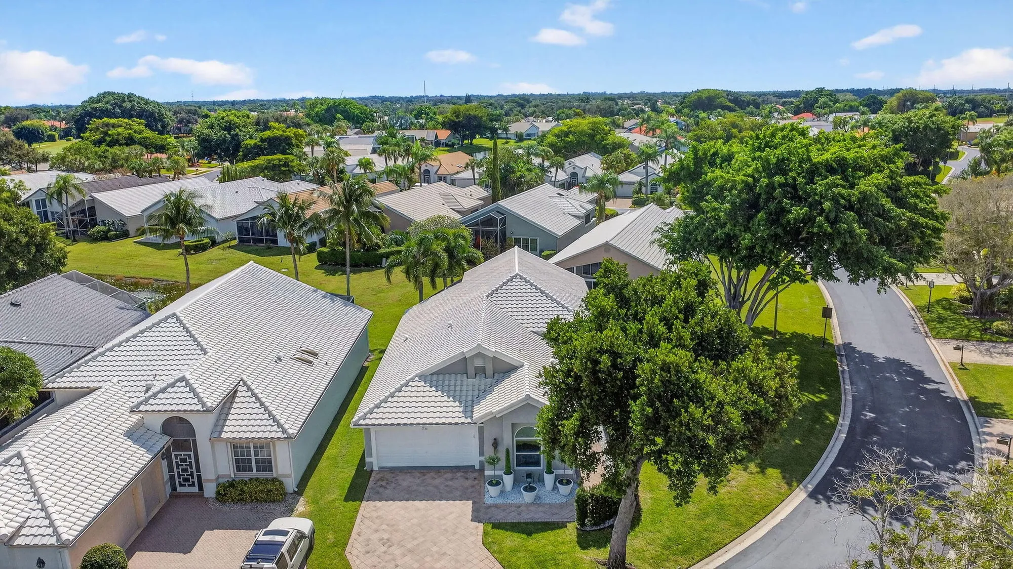 Property Slideshow image 65 of 111 | 6430 three lakes ln, Boynton Beach, FL, 33437