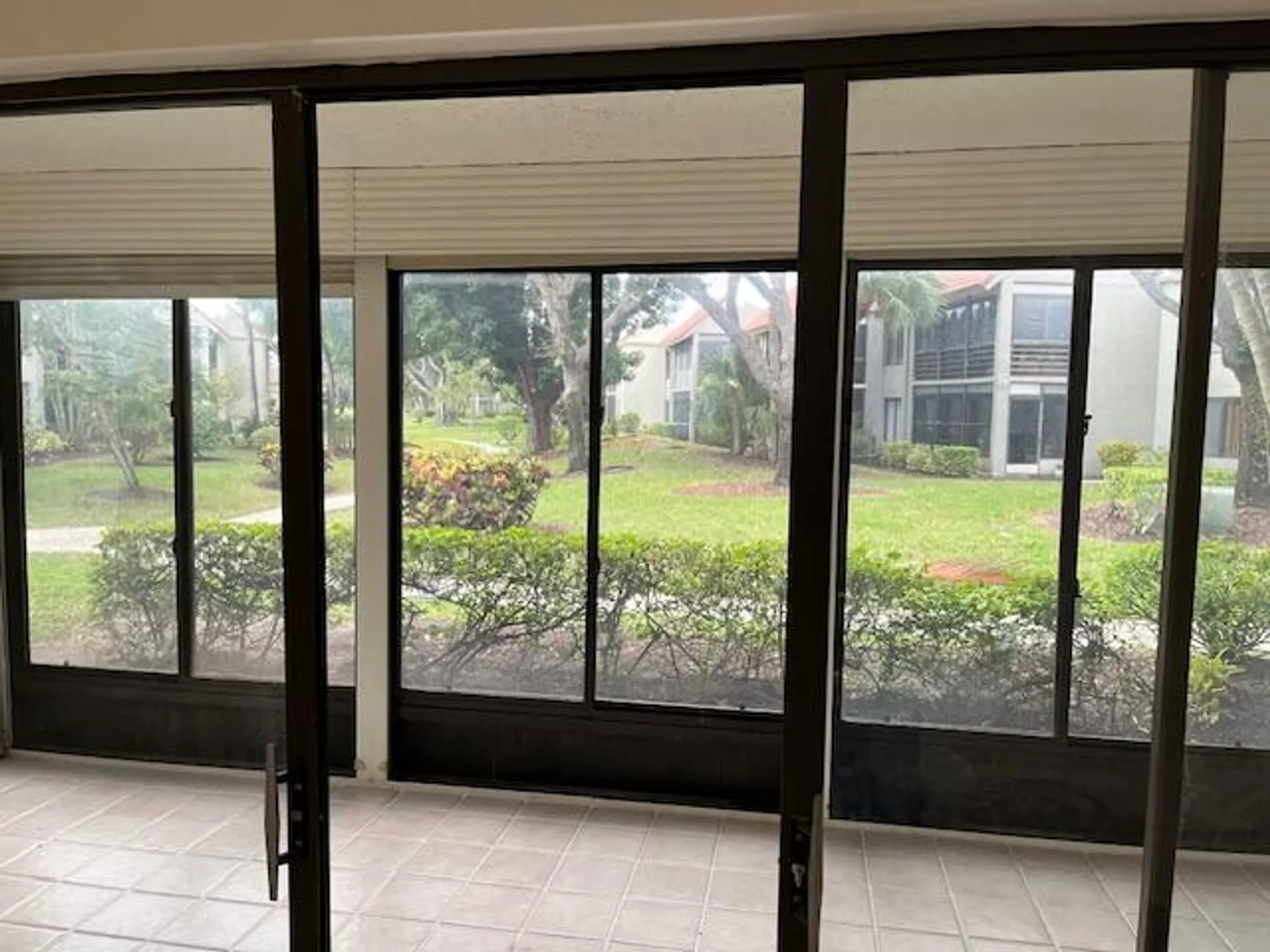 Property Slideshow image 6 of 11 | 5600 fairway park dr 103, Boynton Beach, FL, 33437
