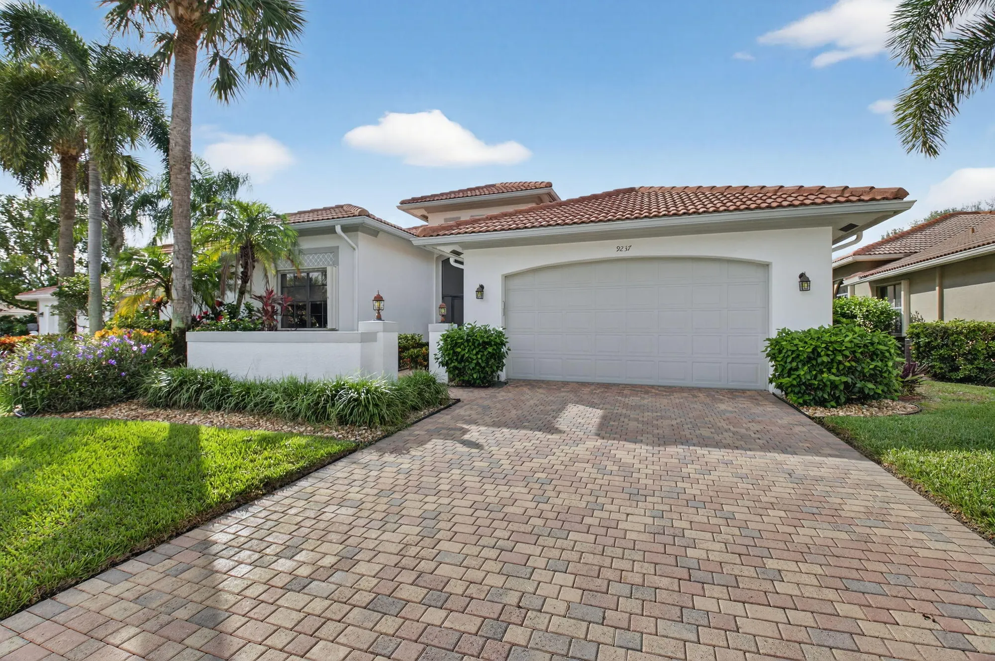 Property Slideshow image 4 of 72 | 9237 isles cay dr, Delray Beach, FL, 33446