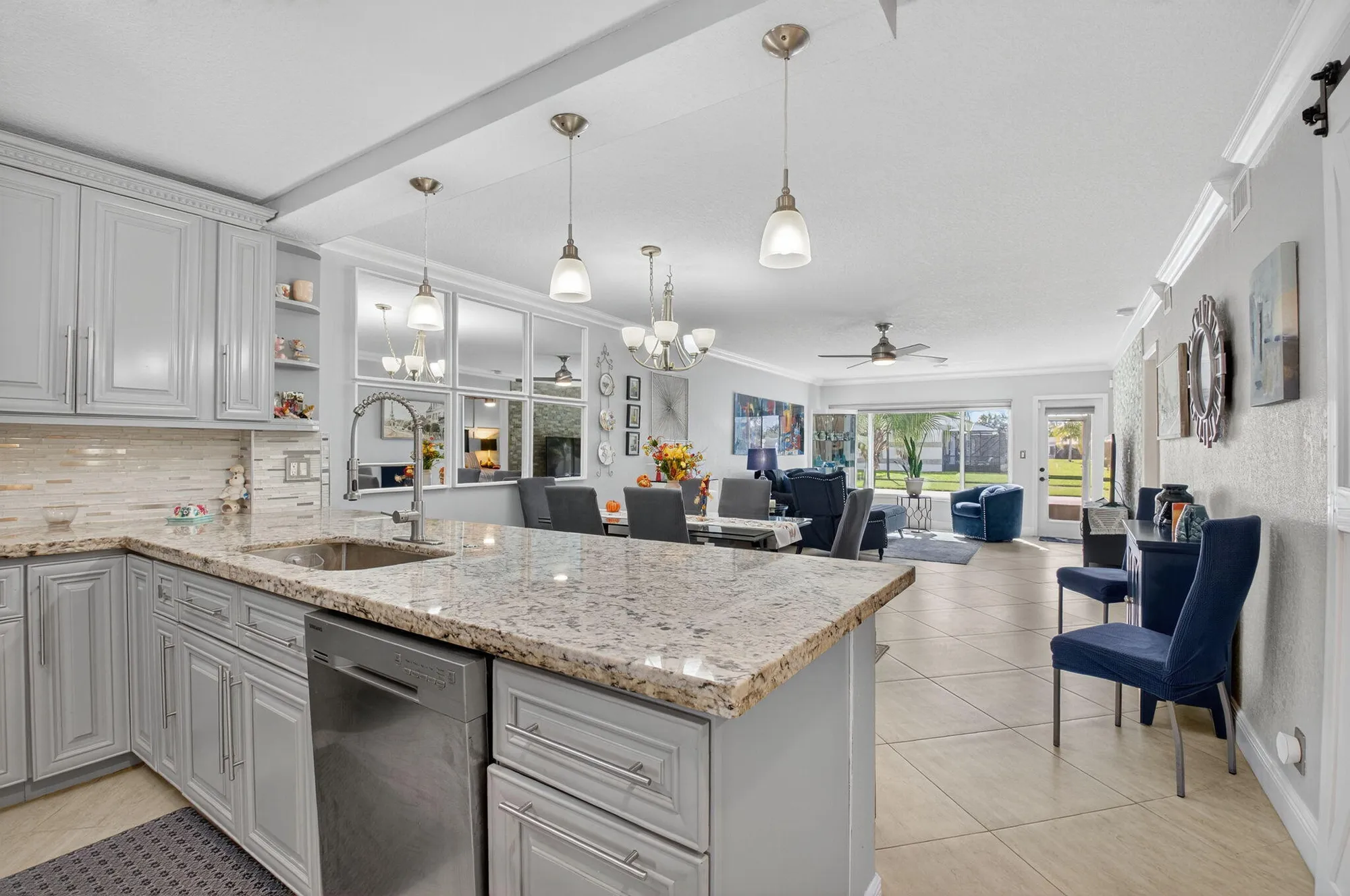 Property Slideshow image 13 of 39 | 9070 tracy ct apt 5, Boca Raton, FL, 33496