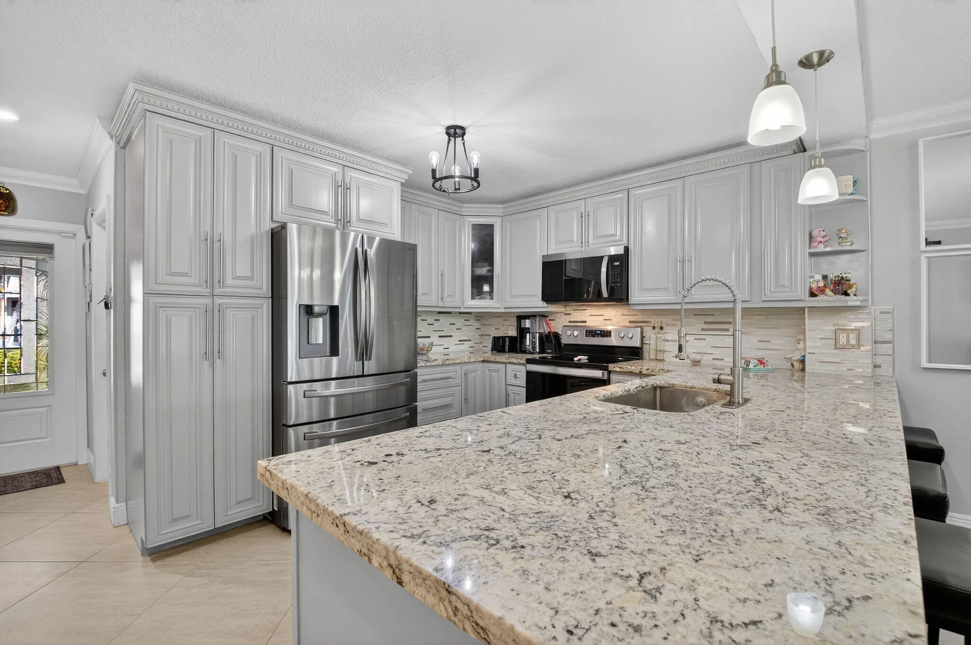 Property Slideshow image 7 of 39 | 9070 tracy ct apt 5, Boca Raton, FL, 33496