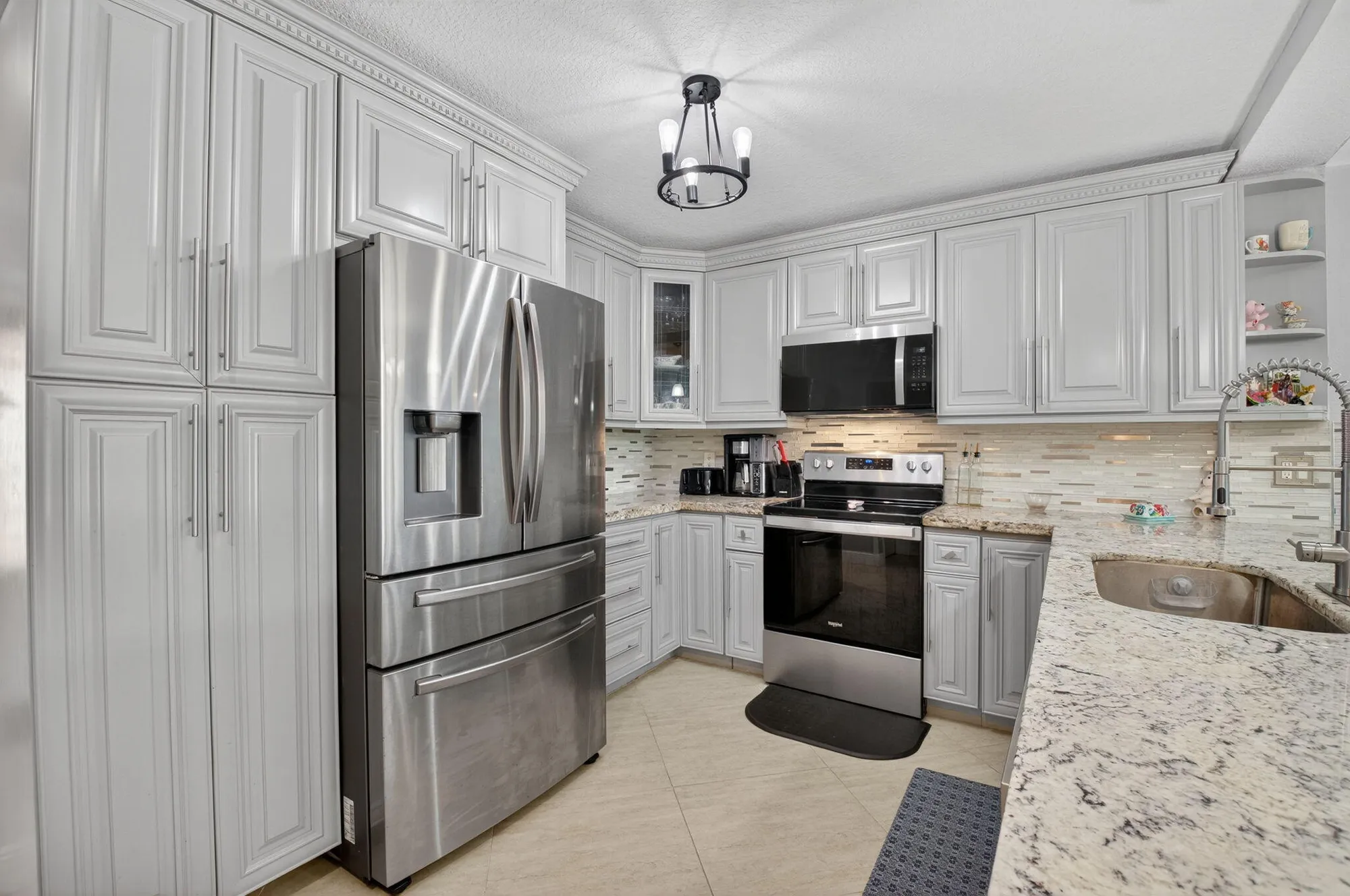 Property Slideshow image 9 of 39 | 9070 tracy ct apt 5, Boca Raton, FL, 33496