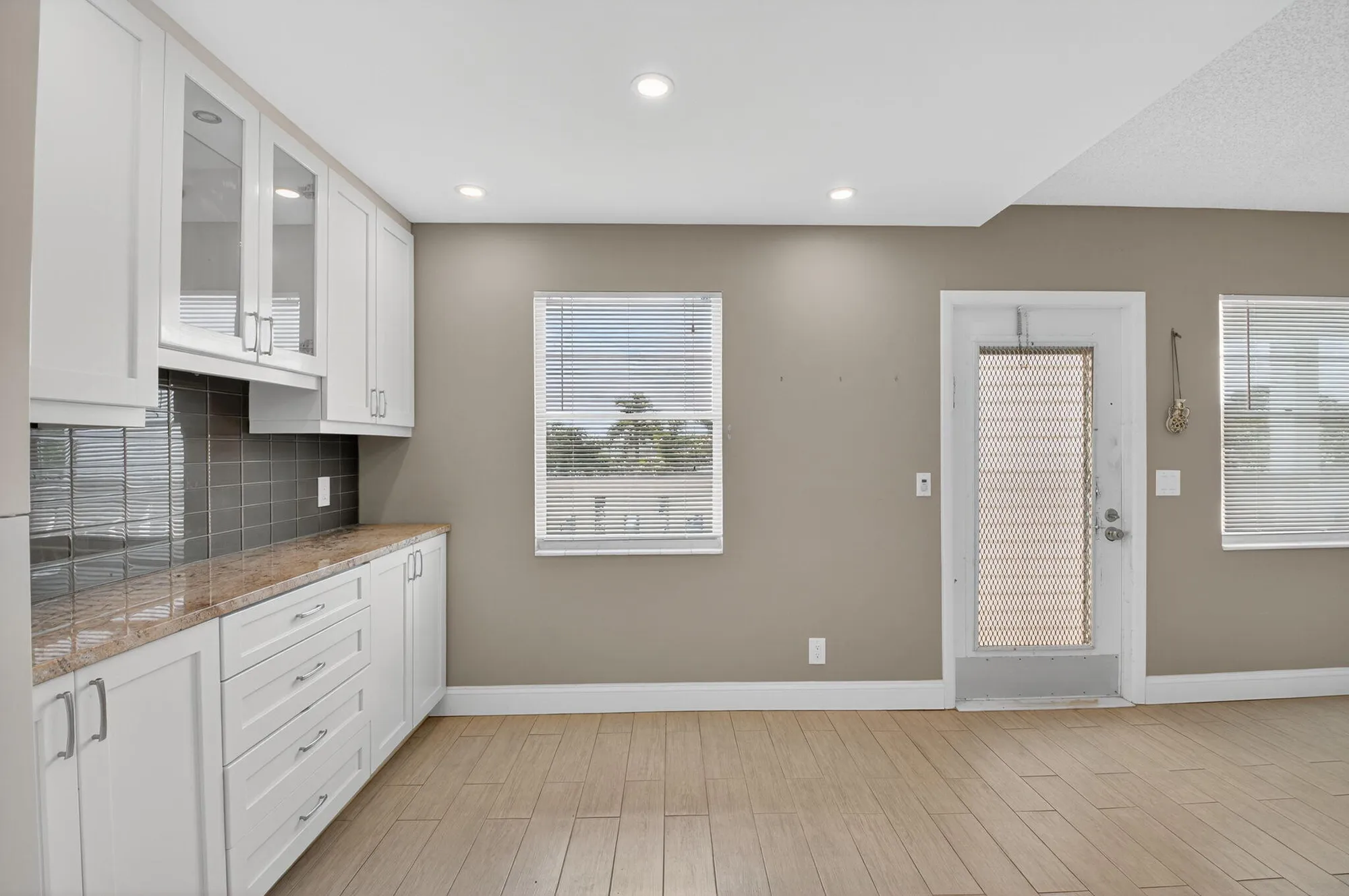 Property Slideshow image 10 of 61 | 4054 rexford c, Boca Raton, FL, 33434