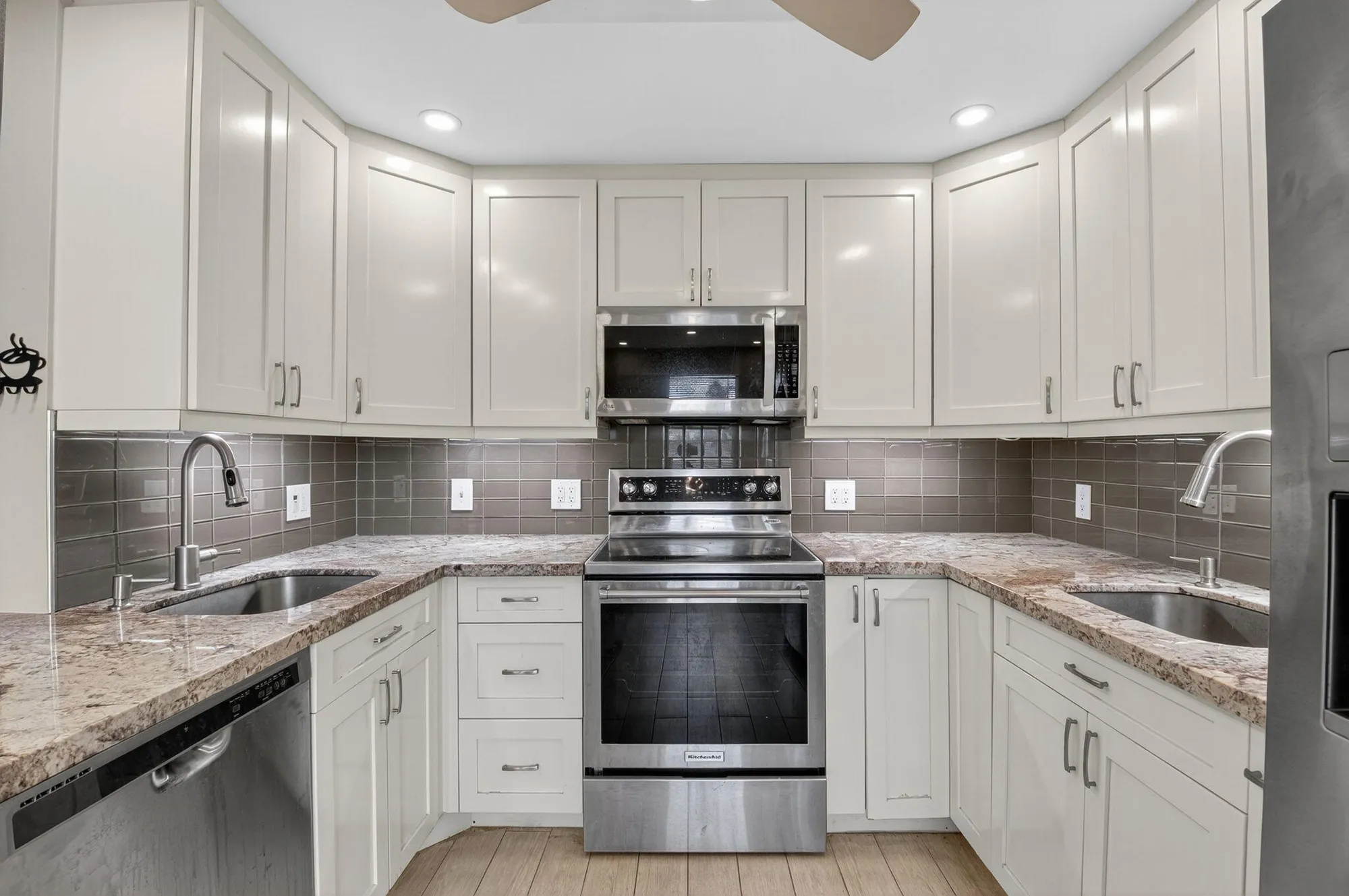 Property Slideshow image 5 of 61 | 4054 rexford c, Boca Raton, FL, 33434