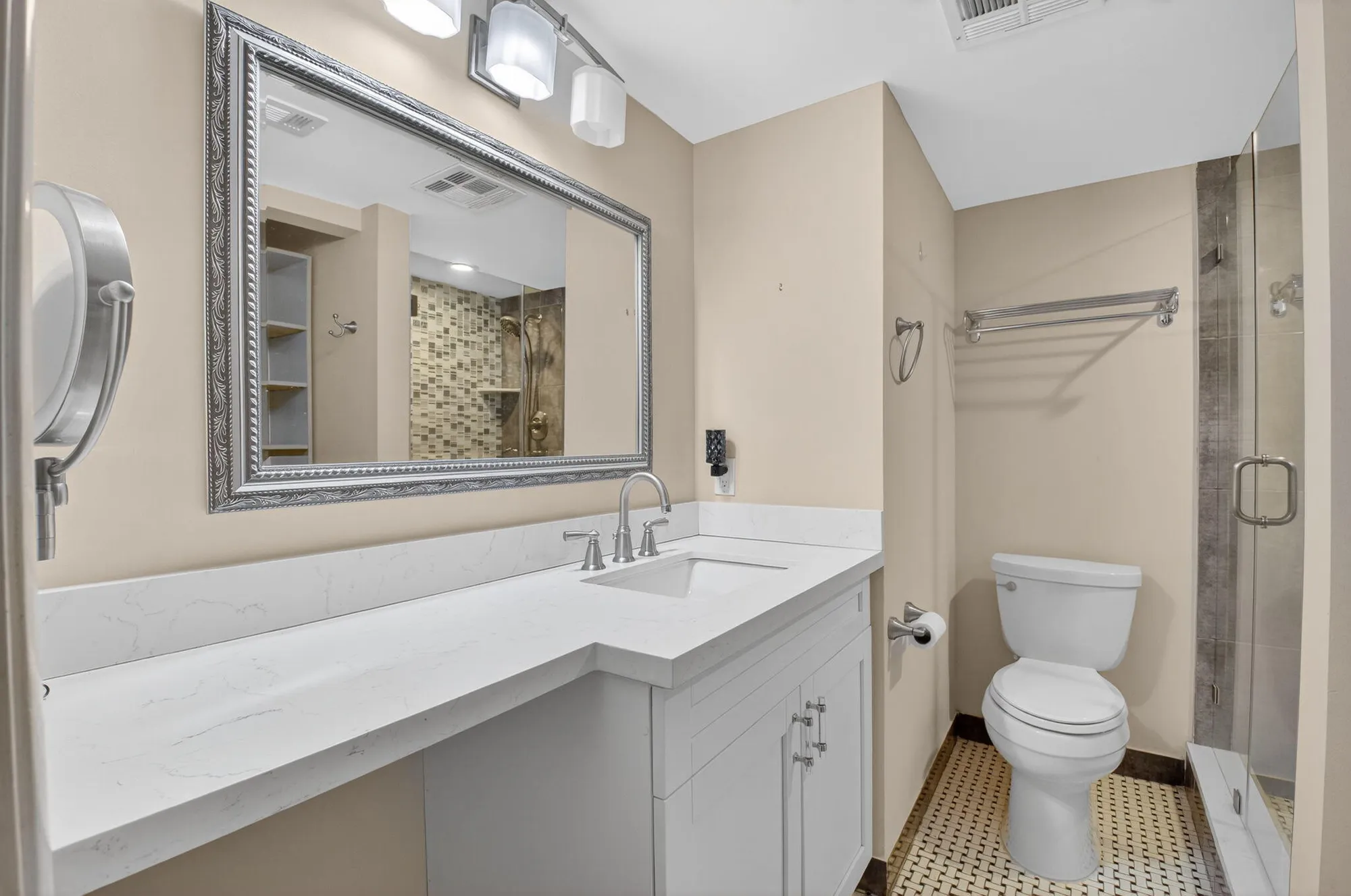 Property Slideshow image 17 of 61 | 4054 rexford c, Boca Raton, FL, 33434