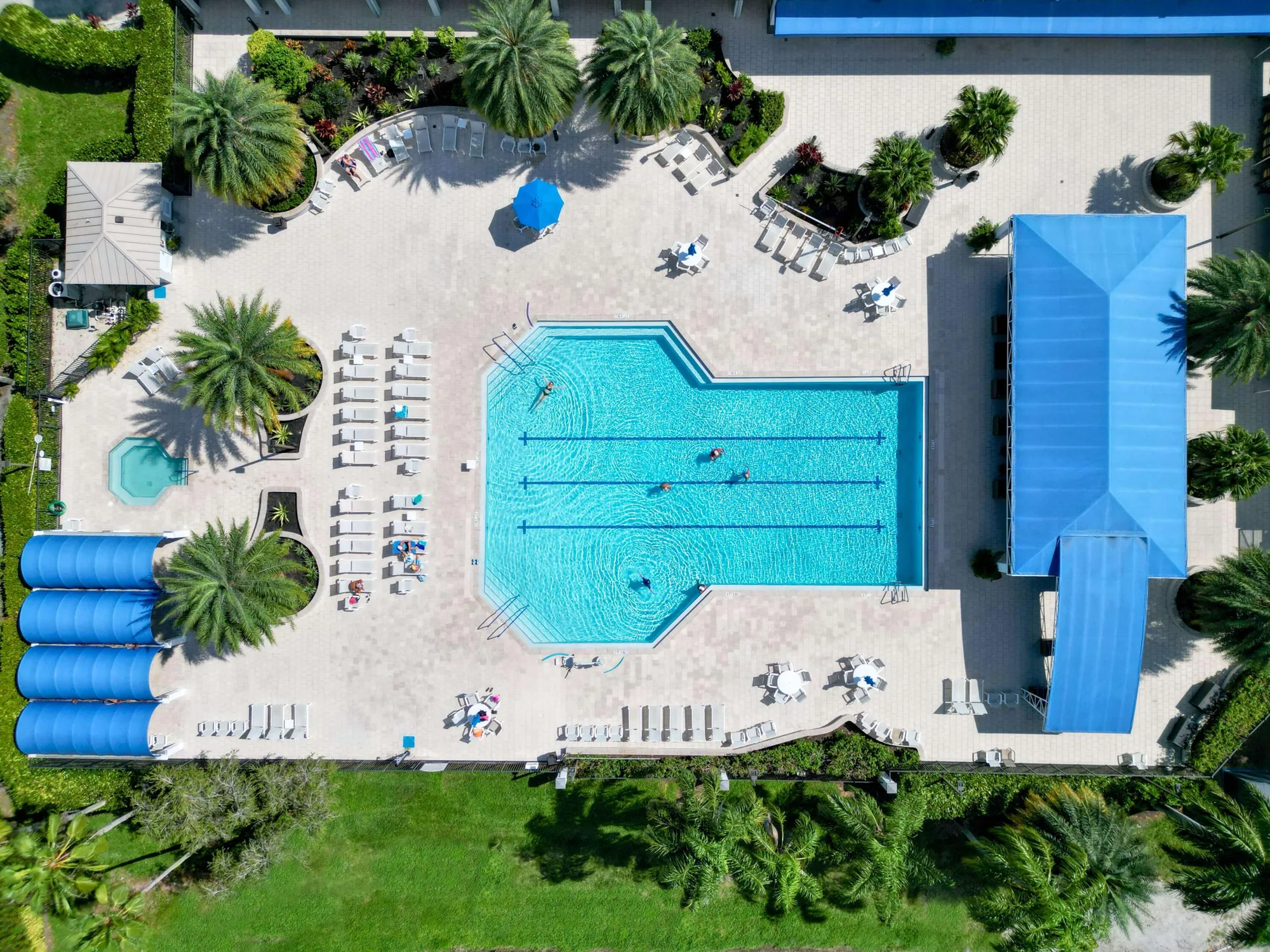 Property Slideshow image 33 of 42 | 9734 harbour lake cir, Boynton Beach, FL, 33437