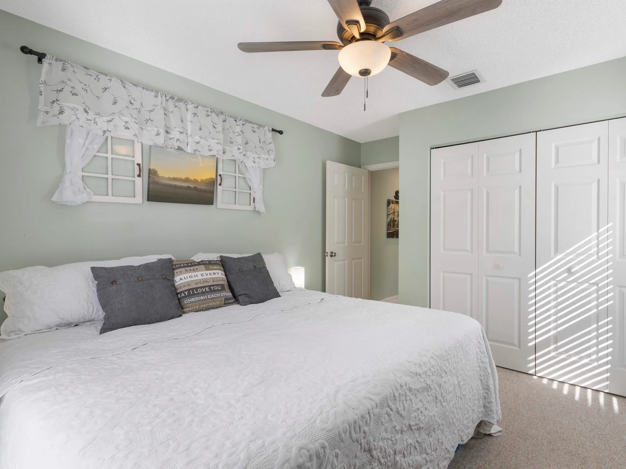 Property Slideshow image 21 of 42 | 9734 harbour lake cir, Boynton Beach, FL, 33437