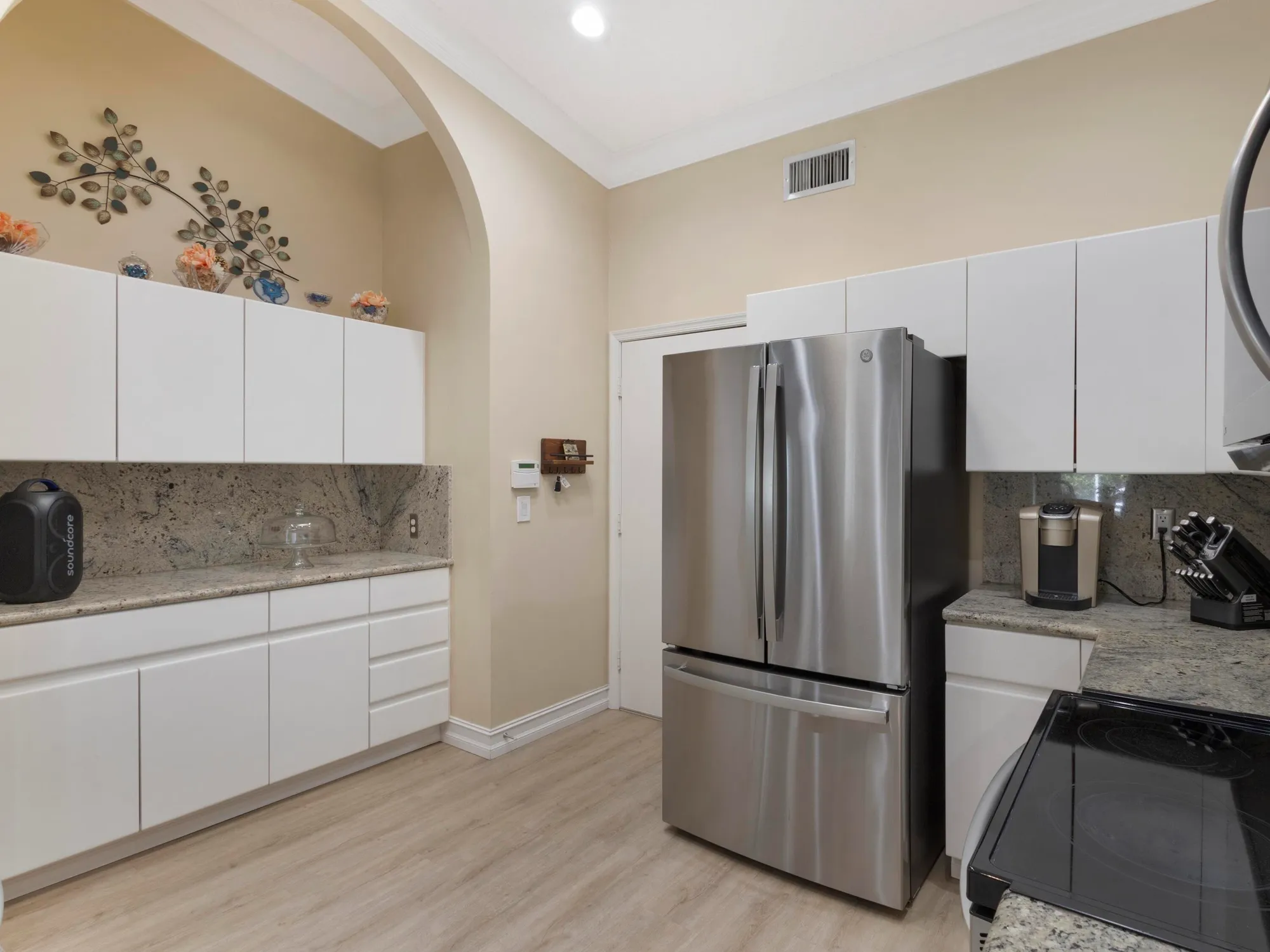 Property Slideshow image 17 of 42 | 9734 harbour lake cir, Boynton Beach, FL, 33437