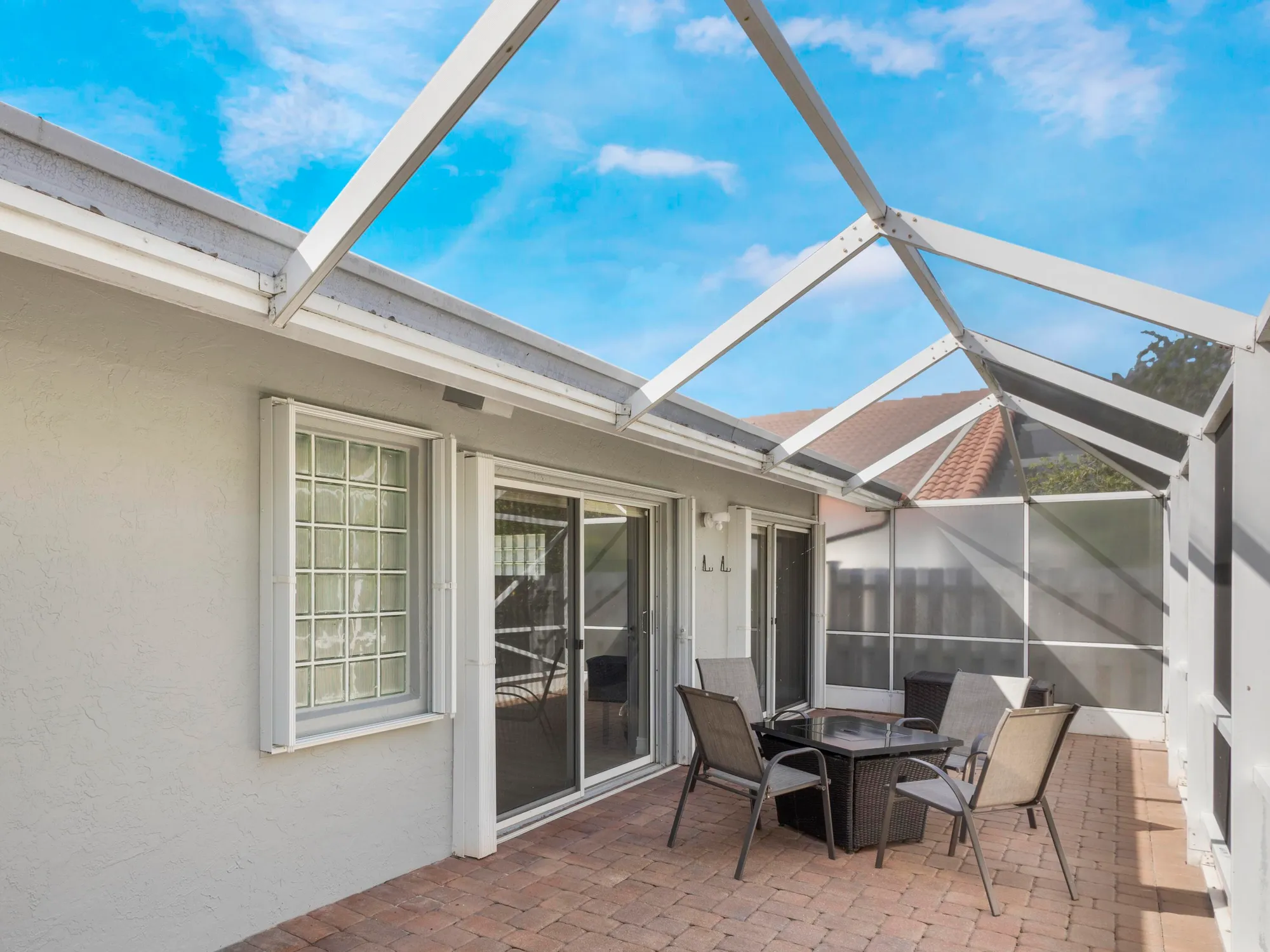 Property Slideshow image 27 of 42 | 9734 harbour lake cir, Boynton Beach, FL, 33437