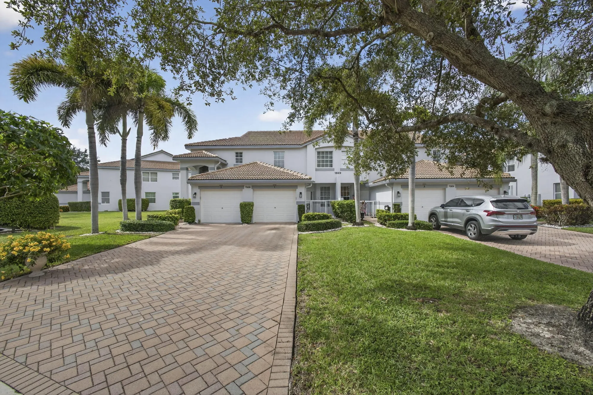 Property Slideshow image 3 of 77 | 7869 laina ln apt 1, Boynton Beach, FL, 33437