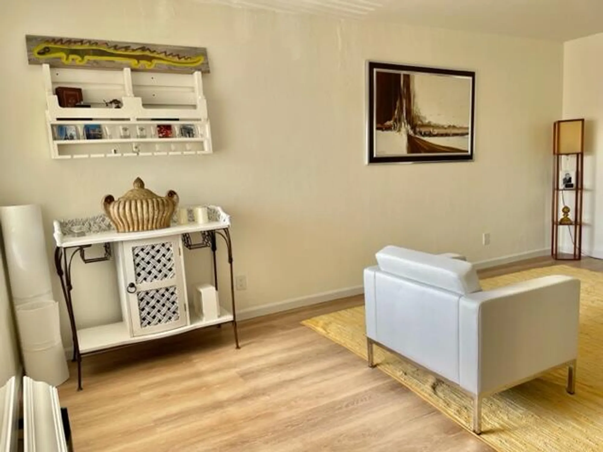 Property Slideshow image 12 of 36 | 2840 cynthia ln apt 202, Lake Worth Beach, FL, 33461