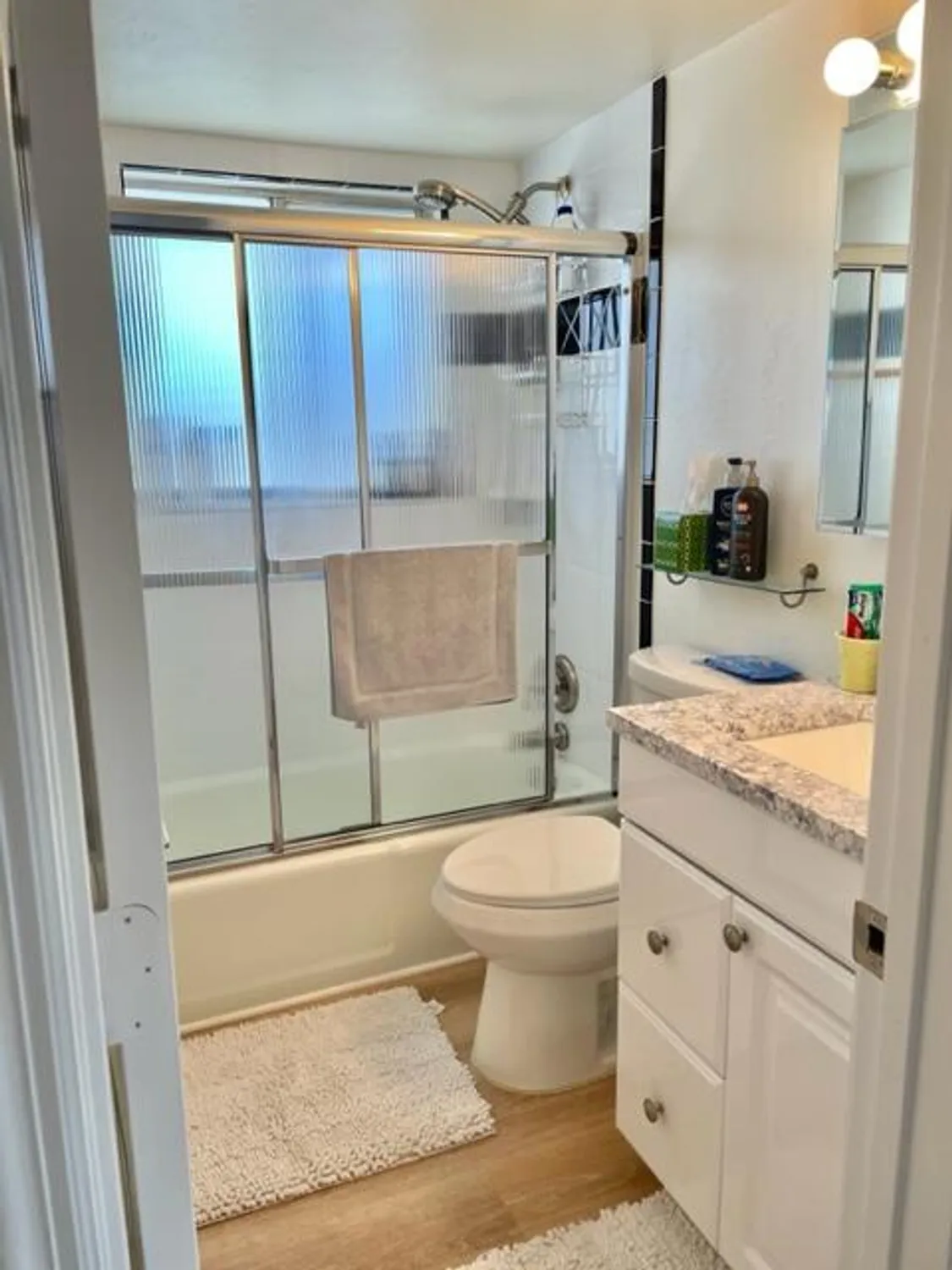 Property Slideshow image 15 of 36 | 2840 cynthia ln apt 202, Lake Worth Beach, FL, 33461