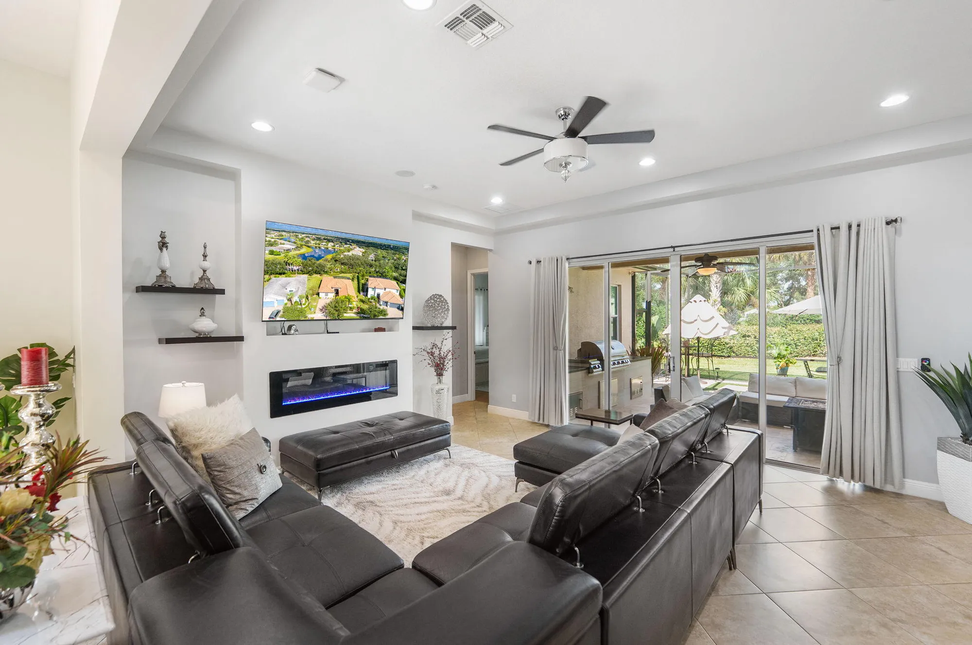 Property Slideshow image 15 of 73 | 11357 sw hillcrest cir, Port Saint Lucie, FL, 34987
