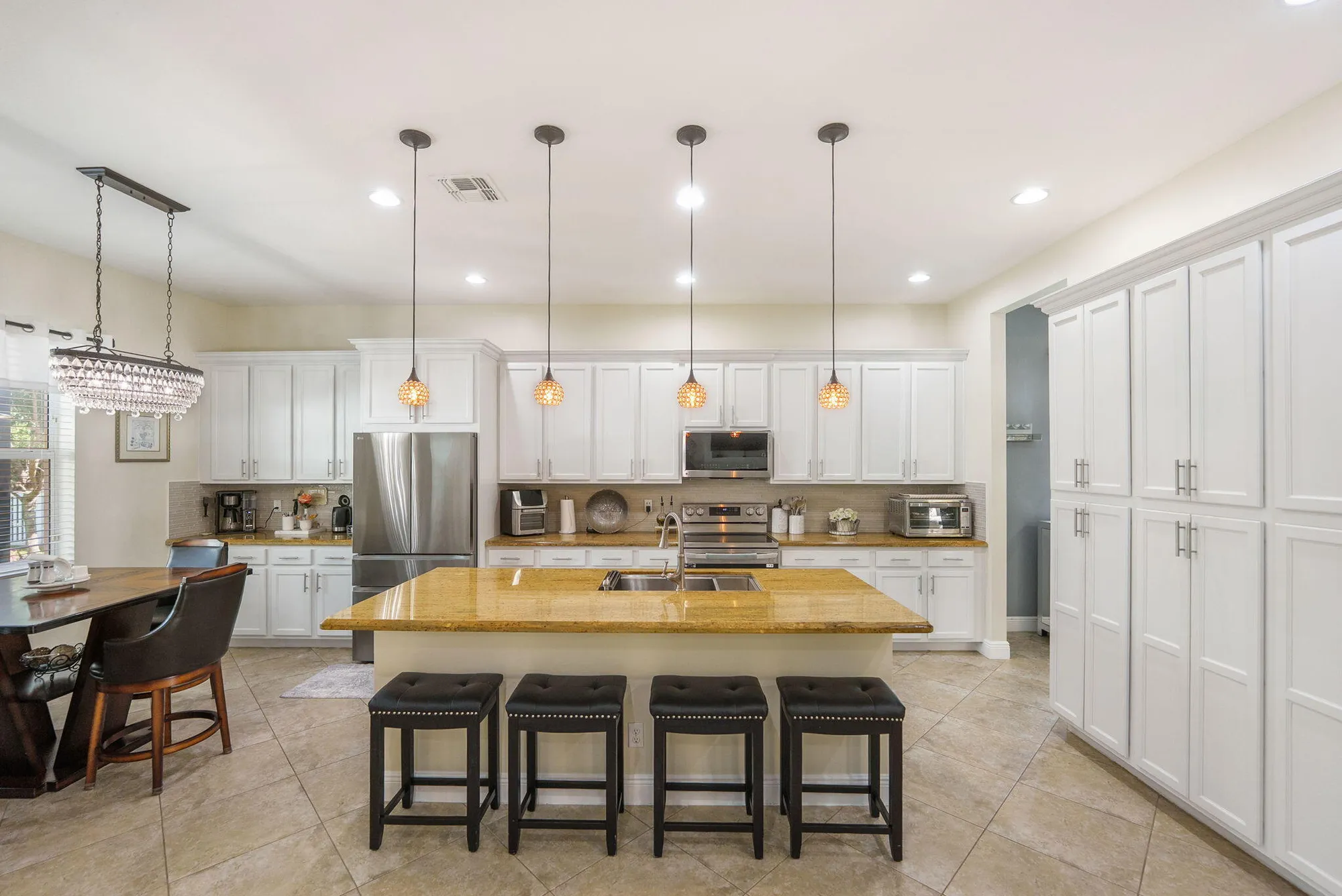 Property Slideshow image 21 of 73 | 11357 sw hillcrest cir, Port Saint Lucie, FL, 34987