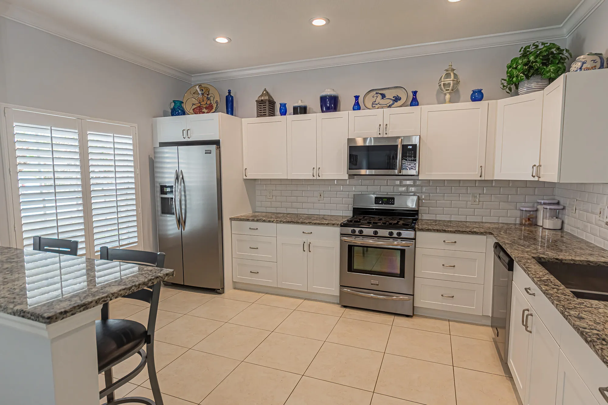 Property Slideshow image 6 of 34 | 439 nw lismore ln, Port Saint Lucie, FL, 34986
