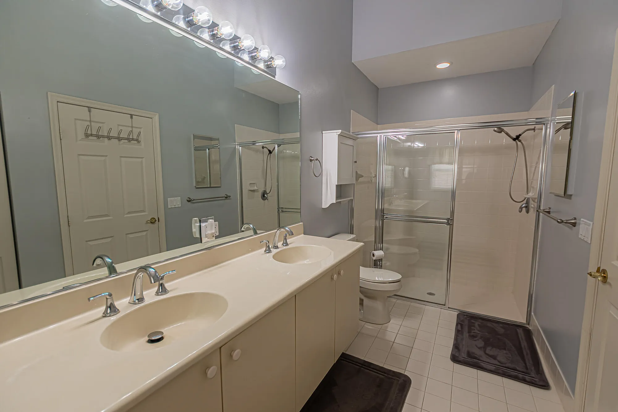 Property Slideshow image 9 of 34 | 439 nw lismore ln, Port Saint Lucie, FL, 34986