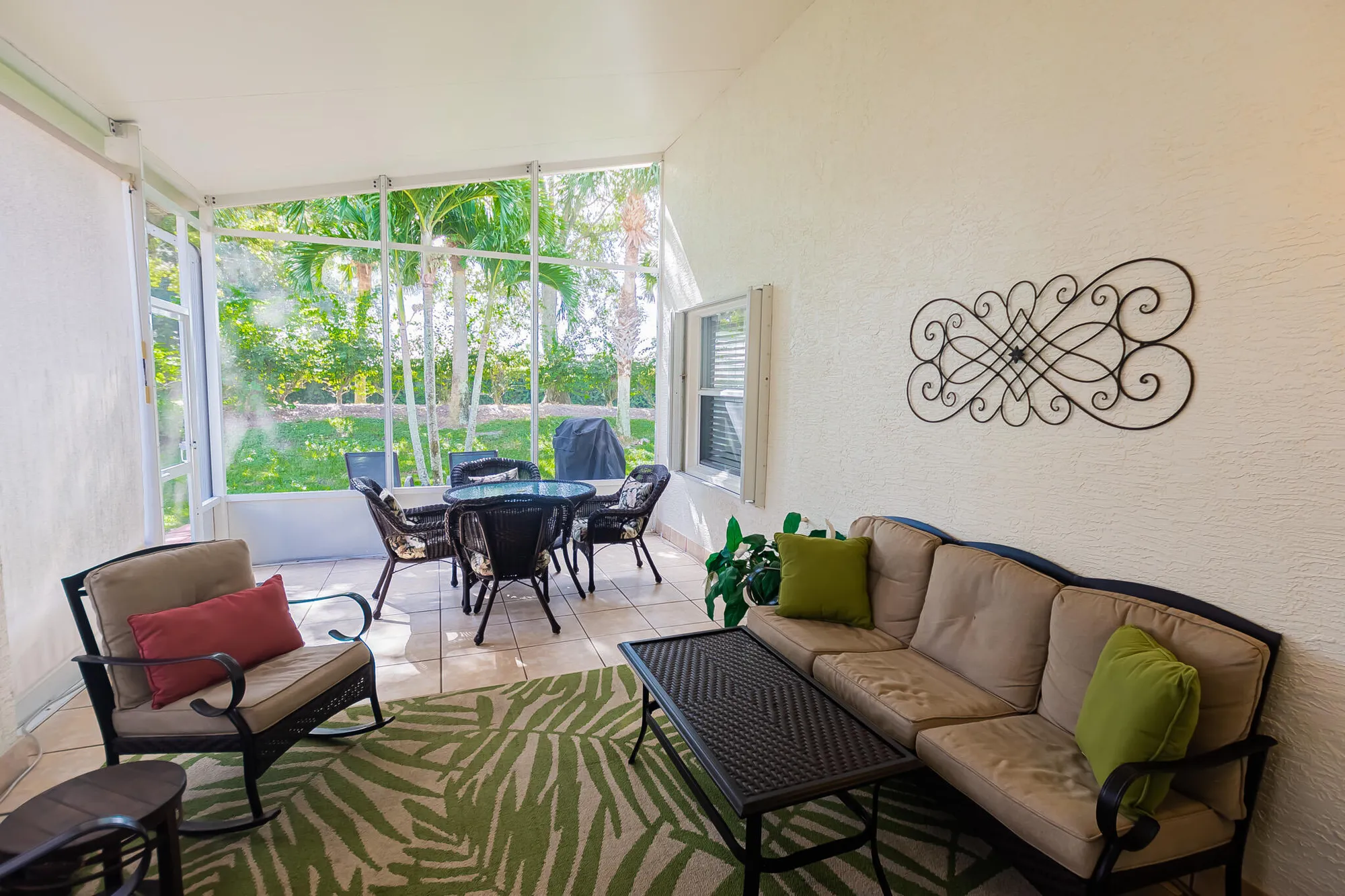 Property Slideshow image 13 of 34 | 439 nw lismore ln, Port Saint Lucie, FL, 34986