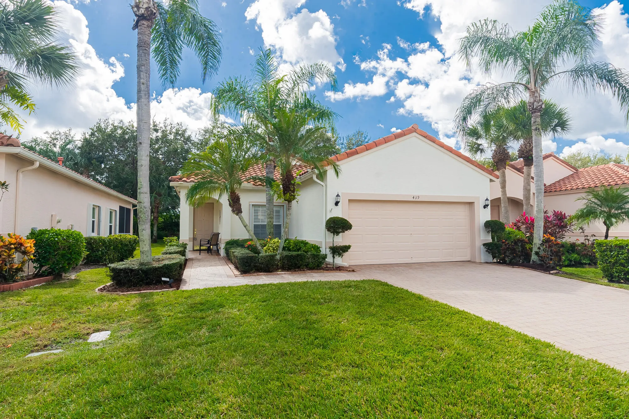 Property Slideshow image 17 of 34 | 439 nw lismore ln, Port Saint Lucie, FL, 34986