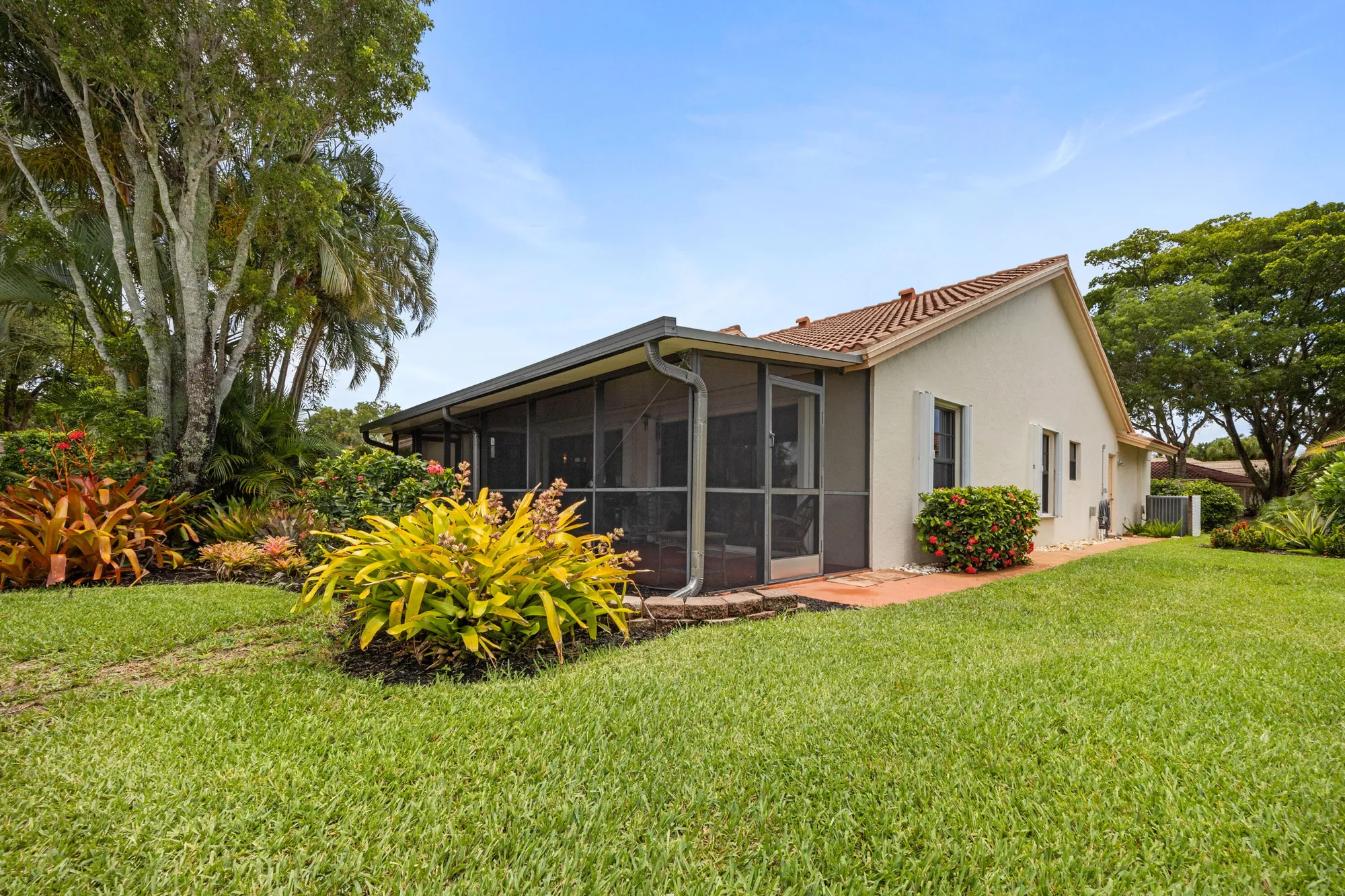 Property Slideshow image 32 of 43 | 4680 catamaran cir, Boynton Beach, FL, 33436