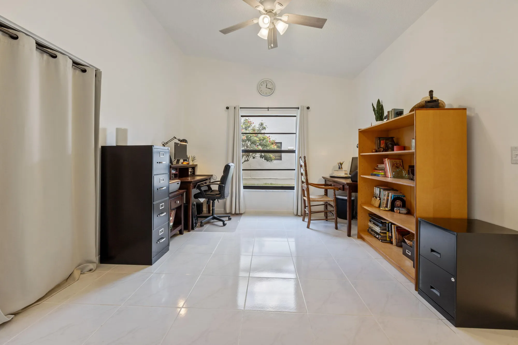 Property Slideshow image 29 of 43 | 4680 catamaran cir, Boynton Beach, FL, 33436