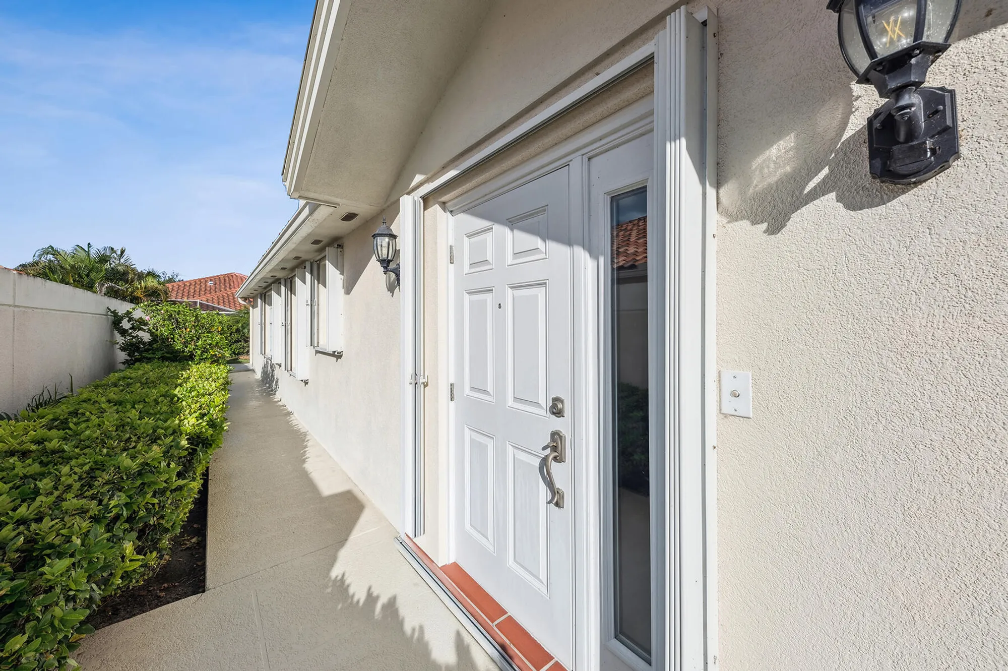 Property Slideshow image 2 of 42 | 7108 gila ln, West Palm Beach, FL, 33411