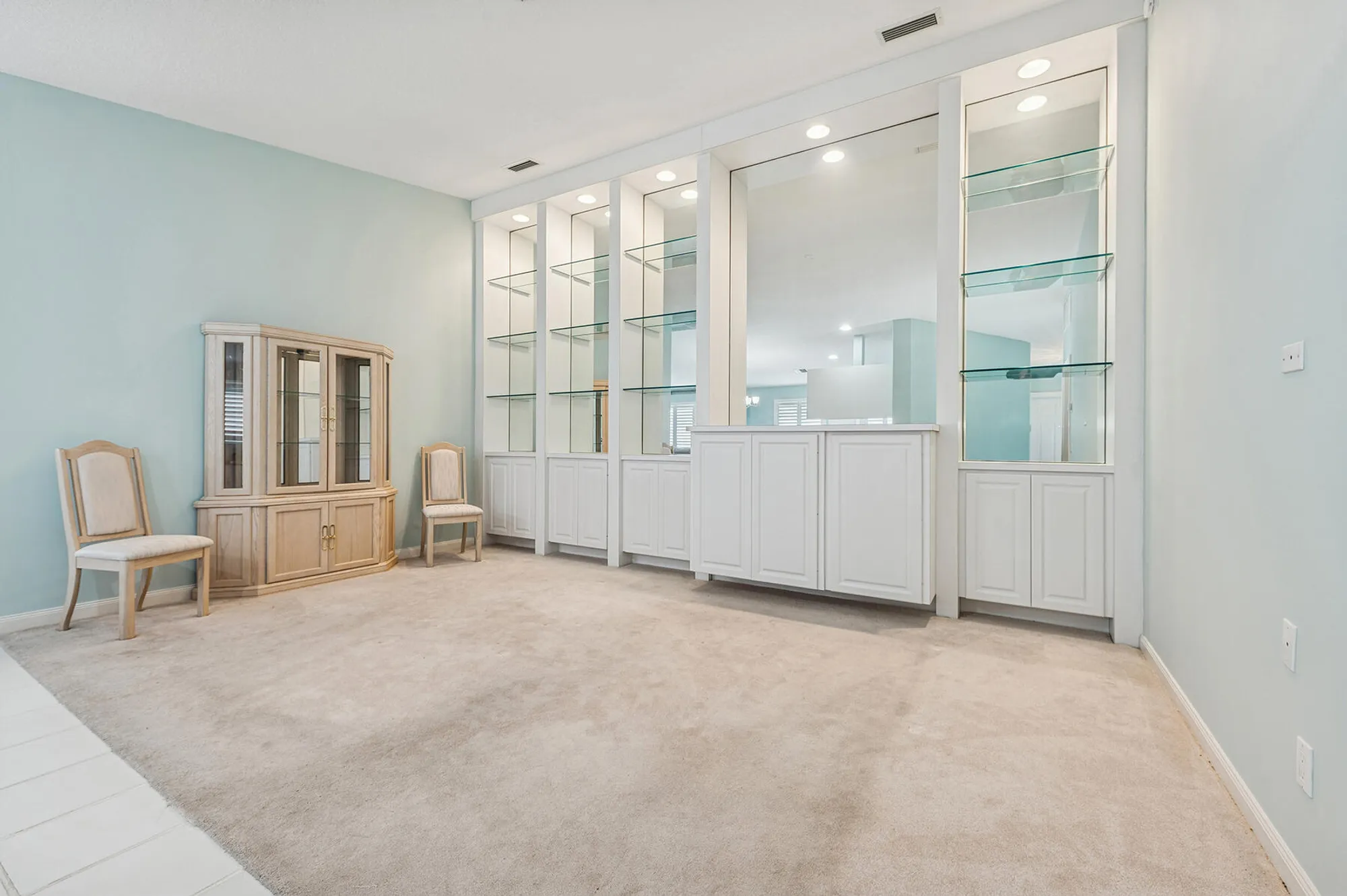 Property Slideshow image 3 of 42 | 7108 gila ln, West Palm Beach, FL, 33411