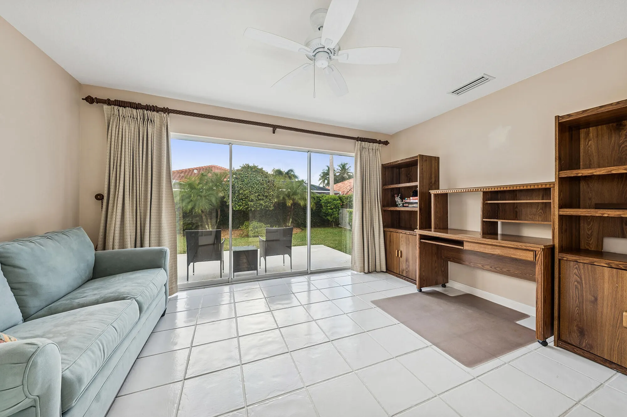 Property Slideshow image 10 of 42 | 7108 gila ln, West Palm Beach, FL, 33411