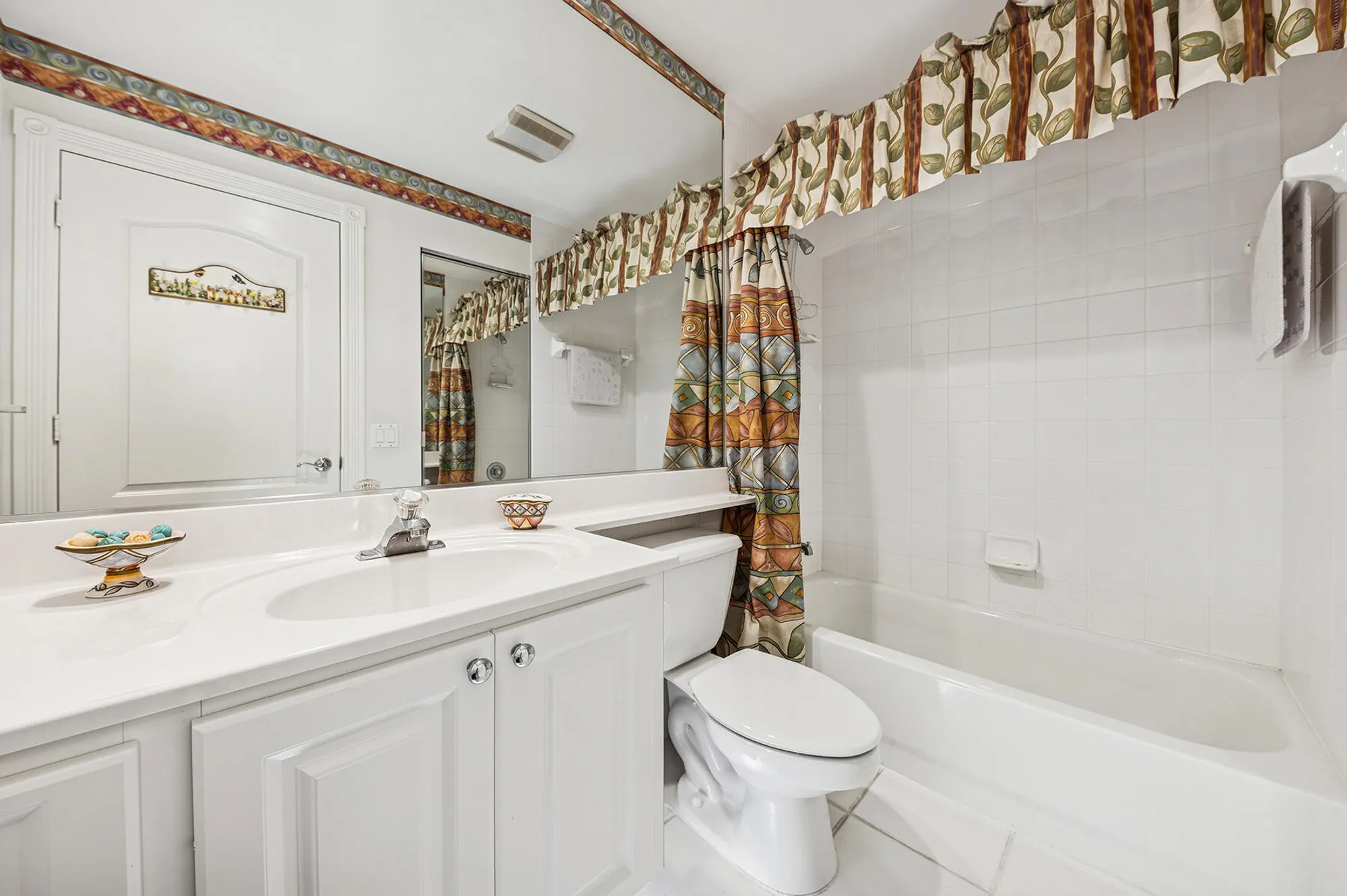 Property Slideshow image 14 of 42 | 7108 gila ln, West Palm Beach, FL, 33411