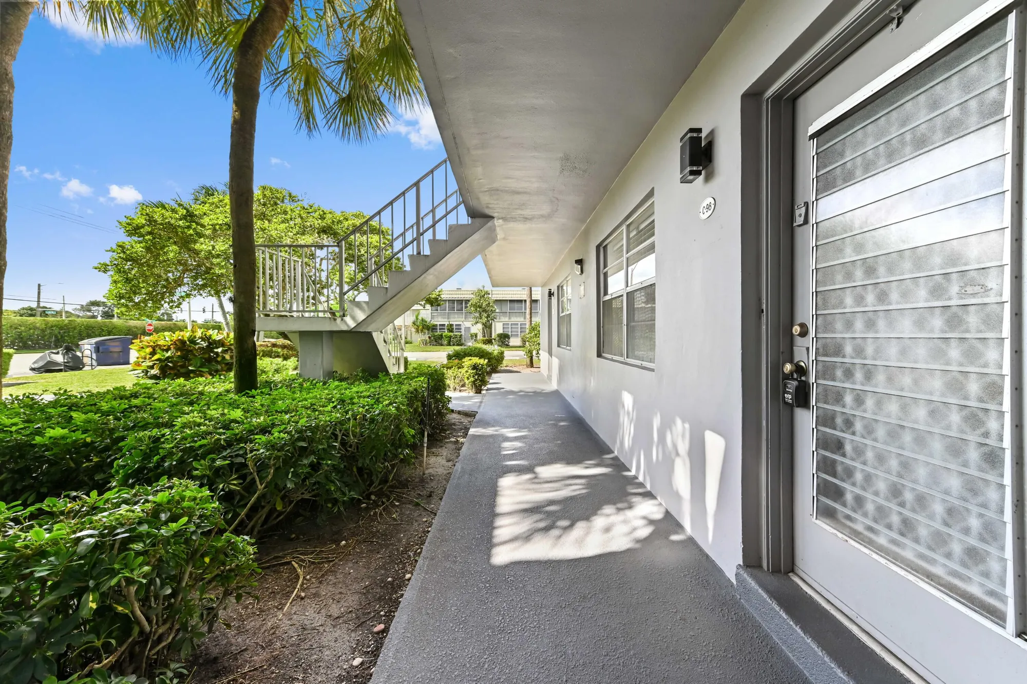 Property Slideshow image 2 of 42 | 98 flanders c, Delray Beach, FL, 33484