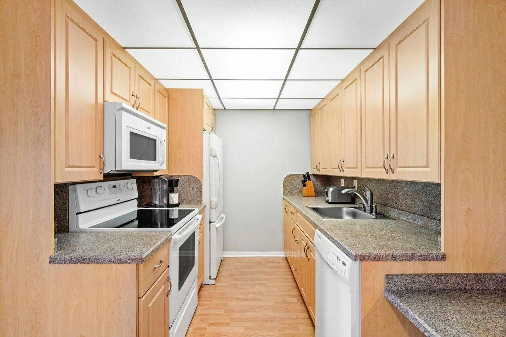 Property Slideshow image 6 of 33 | 2046 rexford c, Boca Raton, FL, 33434