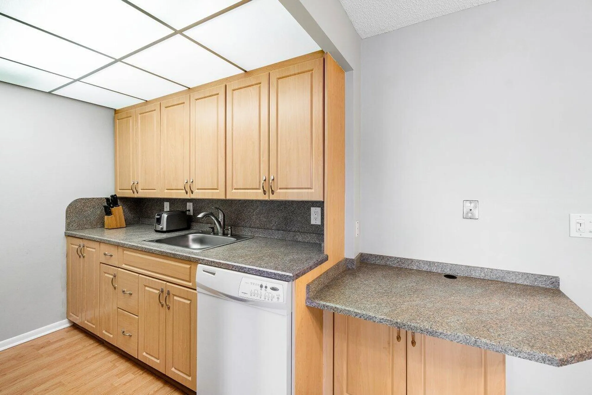 Property Slideshow image 7 of 33 | 2046 rexford c, Boca Raton, FL, 33434