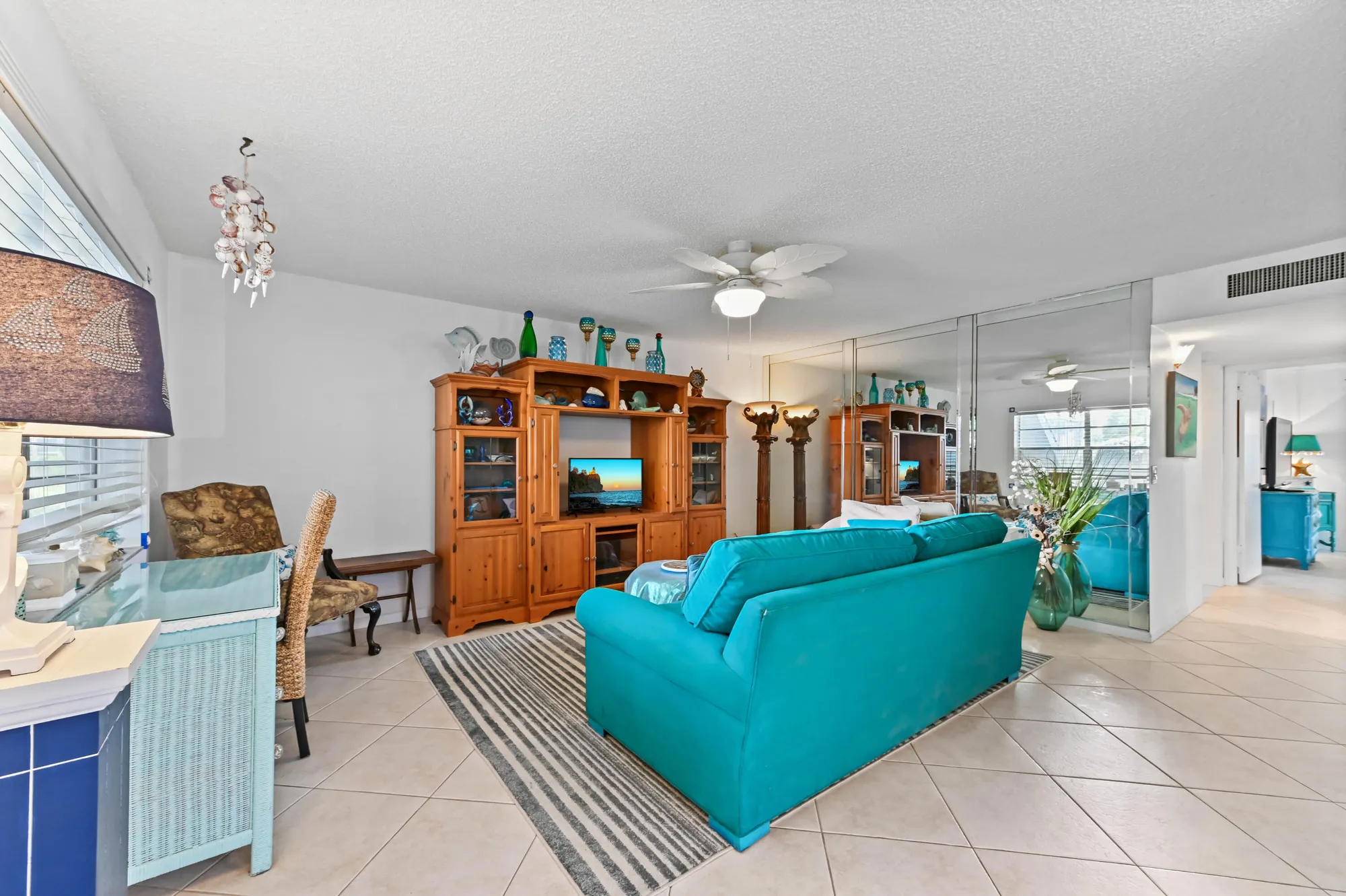 Property Slideshow image 4 of 42 | 98 flanders c, Delray Beach, FL, 33484